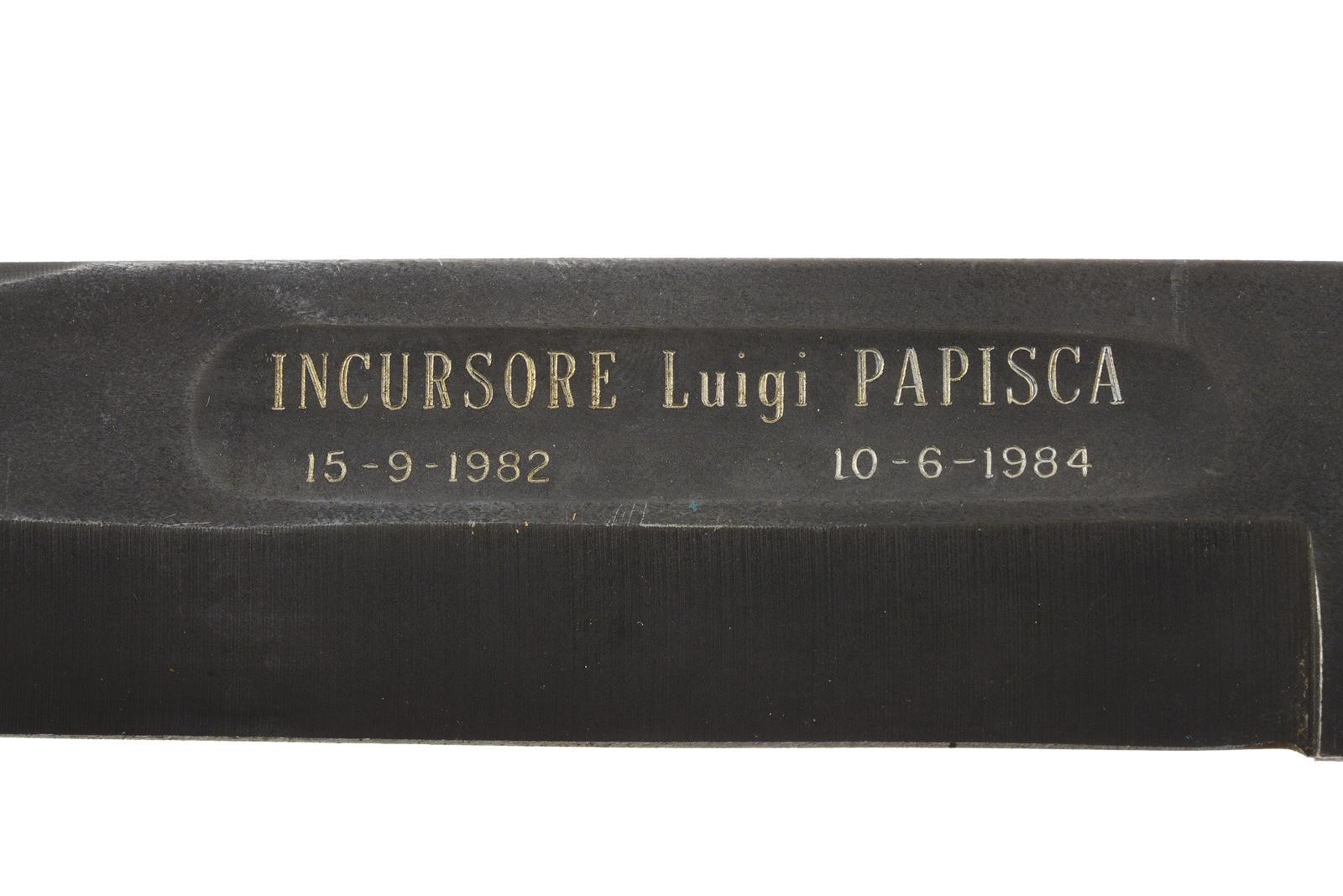 Pugnale Camillus, lama incisa con iscrizione commemorativa (Italia)