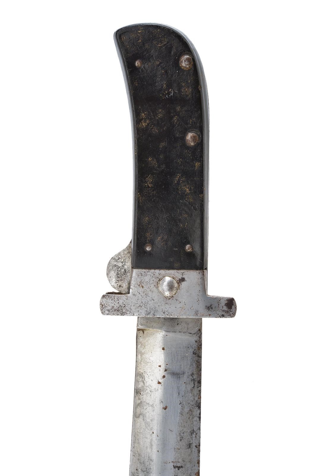 Camillus, Machete pieghevole con lama a un filo e marcatura "CAMILLUS"