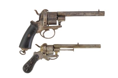Armi a spillo, Lotto di due revolver a sei colpi con canne rigate (cal. 7 mm), non attivi