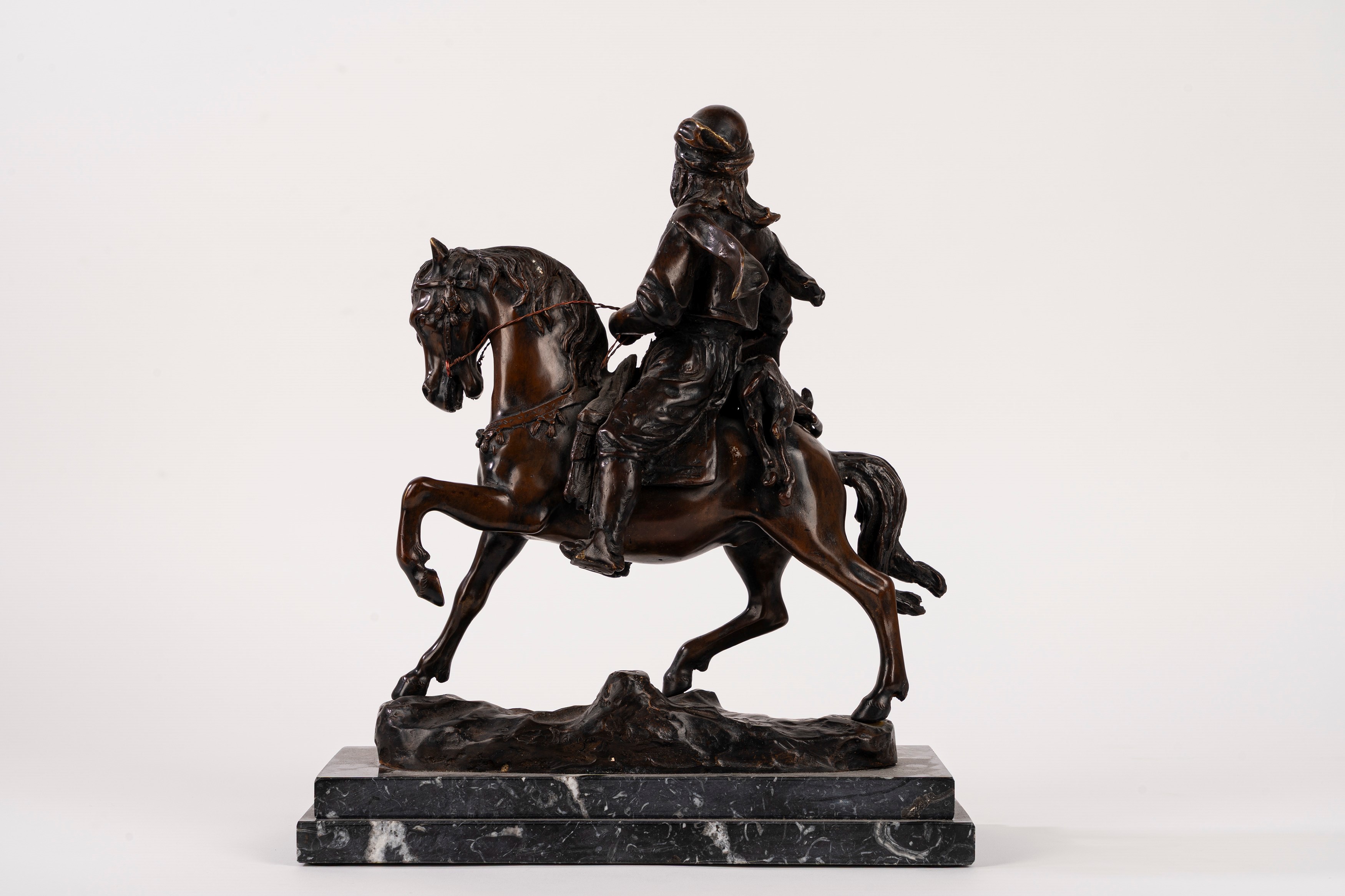 Scuola Francese, Secolo XIX - Scultura in bronzo, Cavaliere arabo a cavallo
