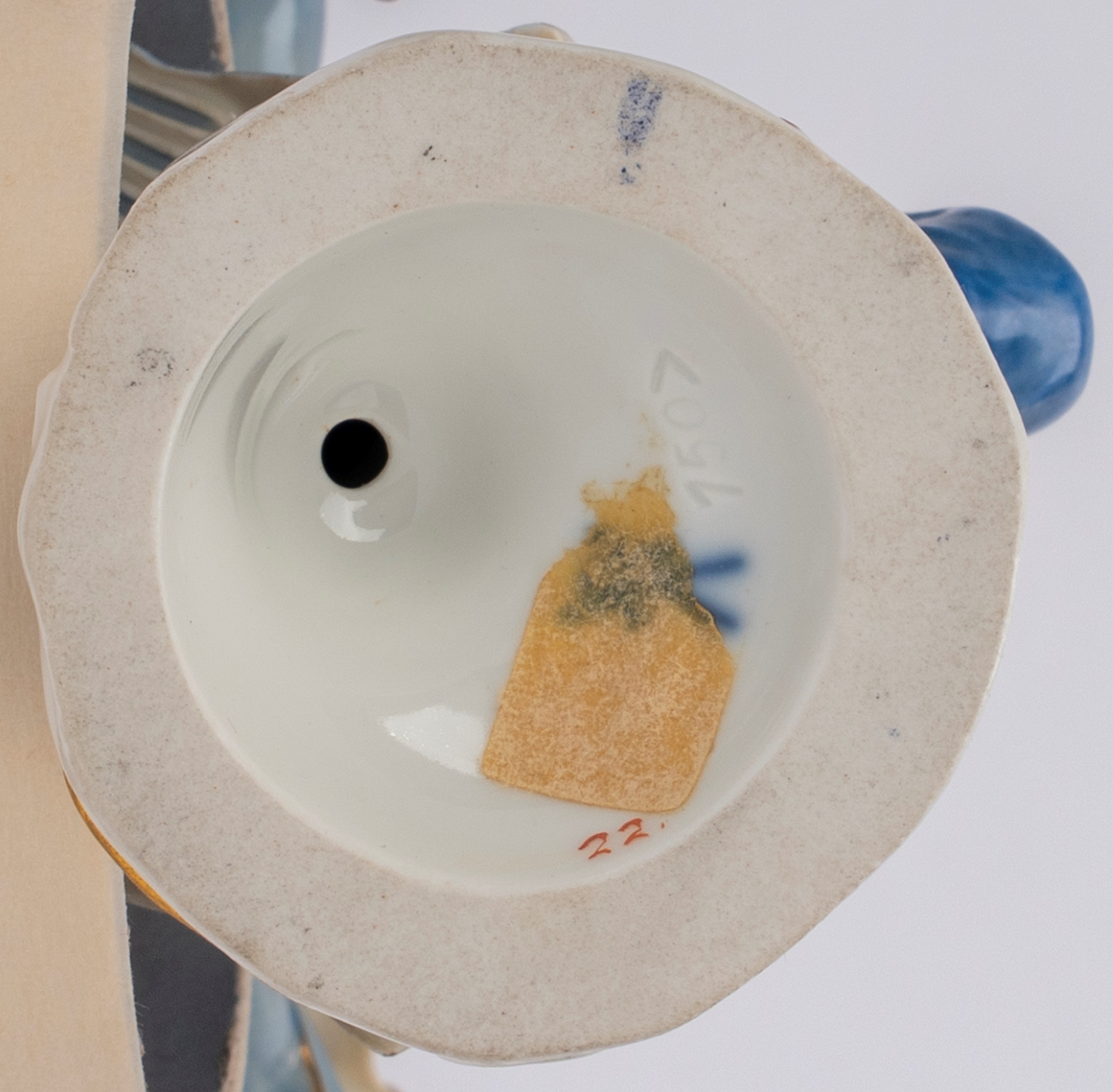 Manifattura di Meissen, Orchestra di scimmie in porcellana policroma, con leggio