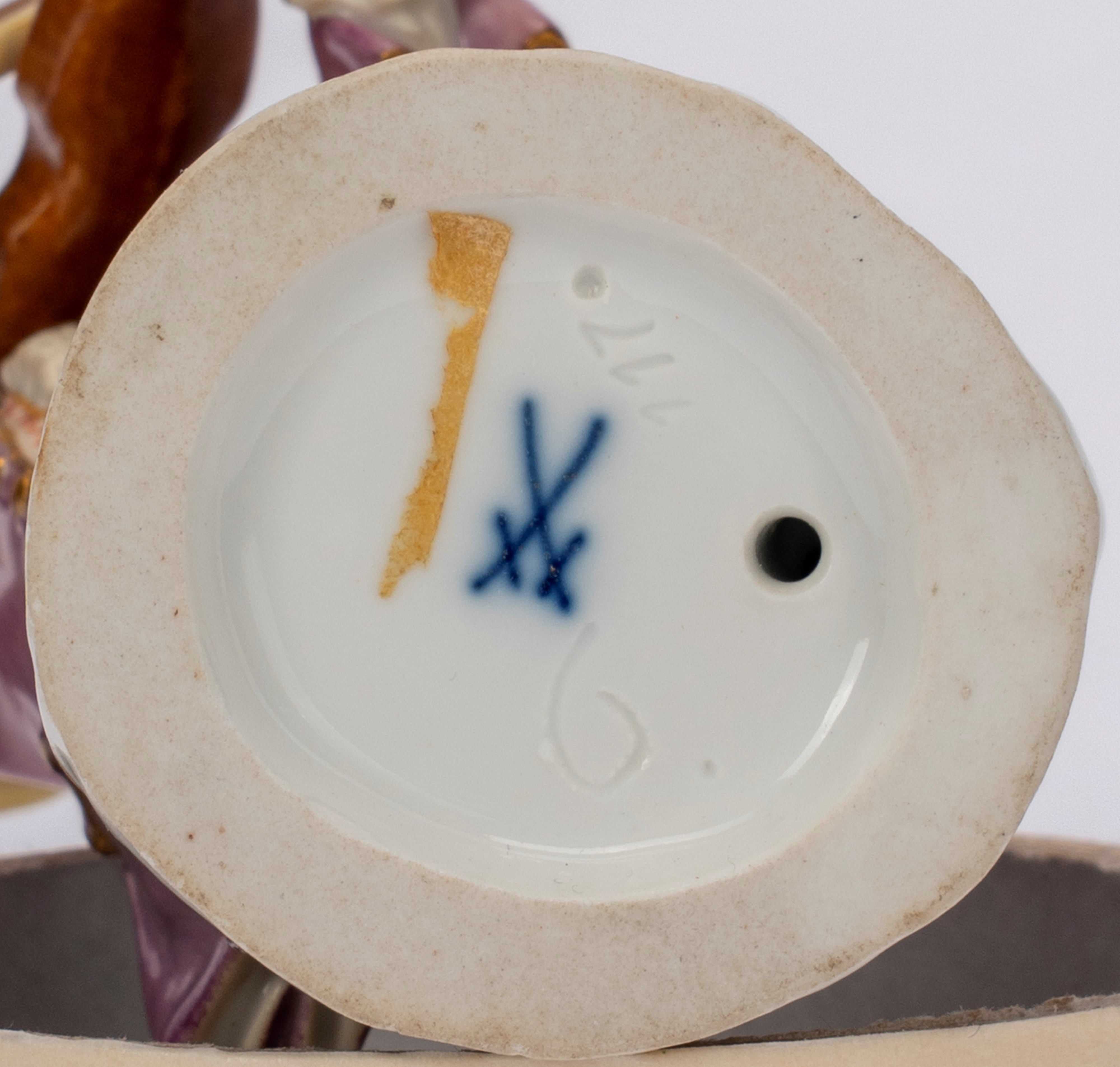 Manifattura di Meissen, Orchestra di scimmie in porcellana policroma, con leggio