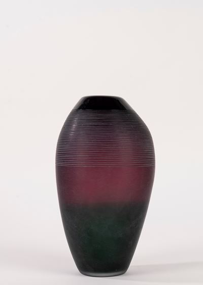 Vaso in vetro di Murano a forma di orciolo, lavorazione a coste orizzontali