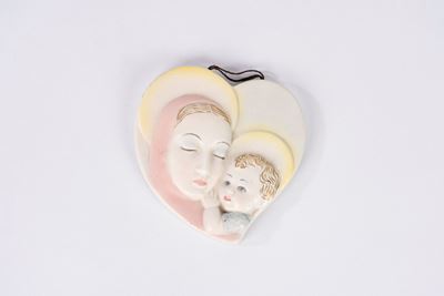 Ceramica, Capoletto con Madonna e Bambino in forma di cuore, anni '50 del Novecento