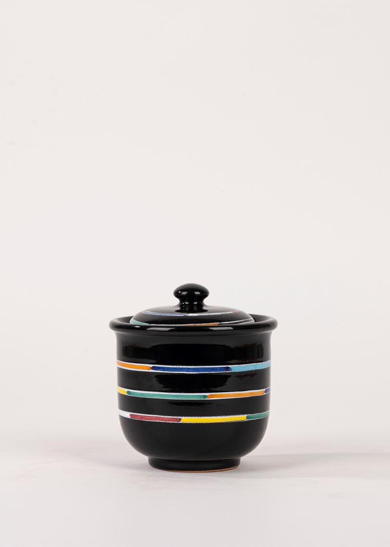 Ars Deruta, Piccolo vaso con coperchio in maiolica nera con strisce policrome
