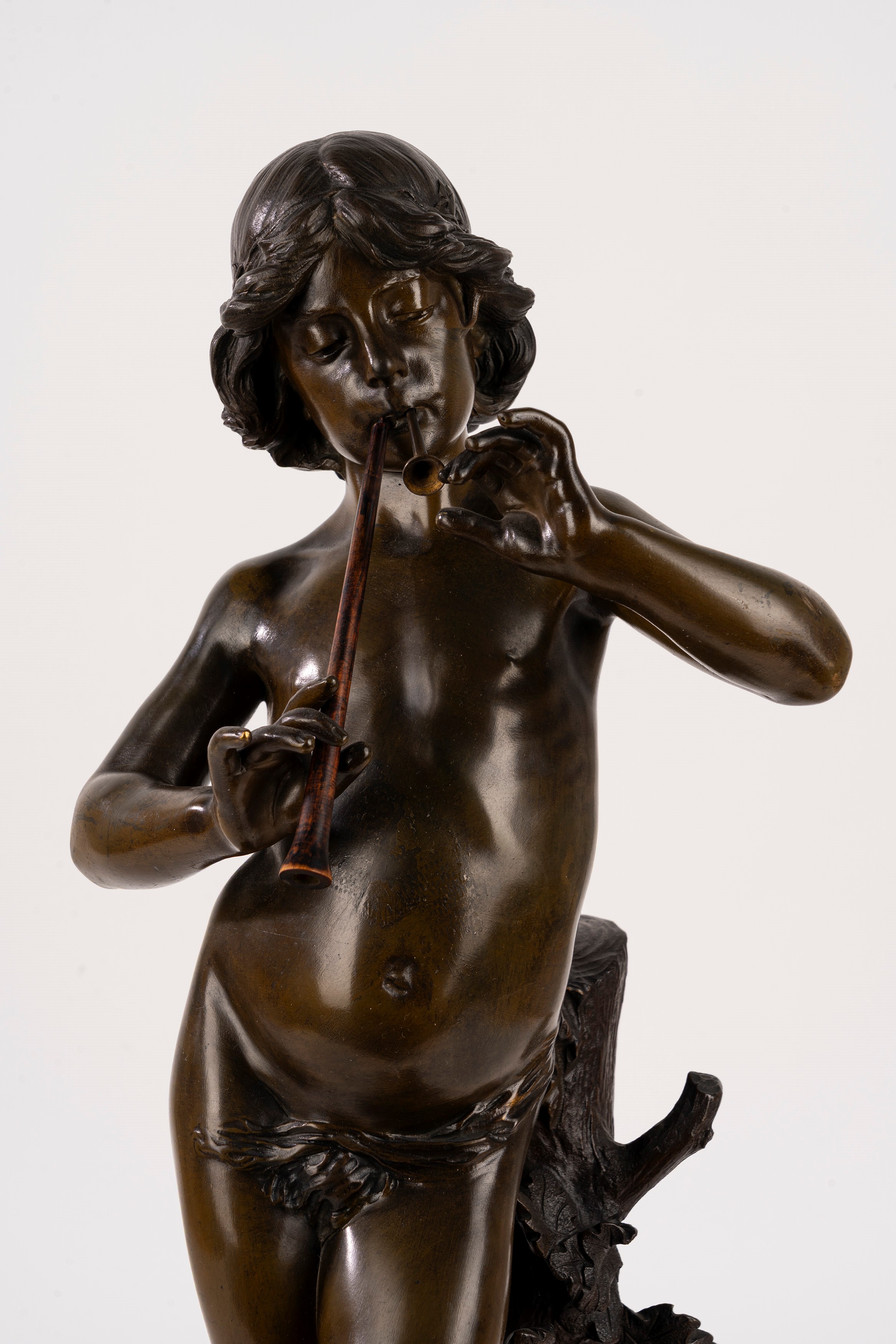 Scuola Francese, Secolo XIX - Angles, Suonatore di flauto in bronzo ("Idylle")