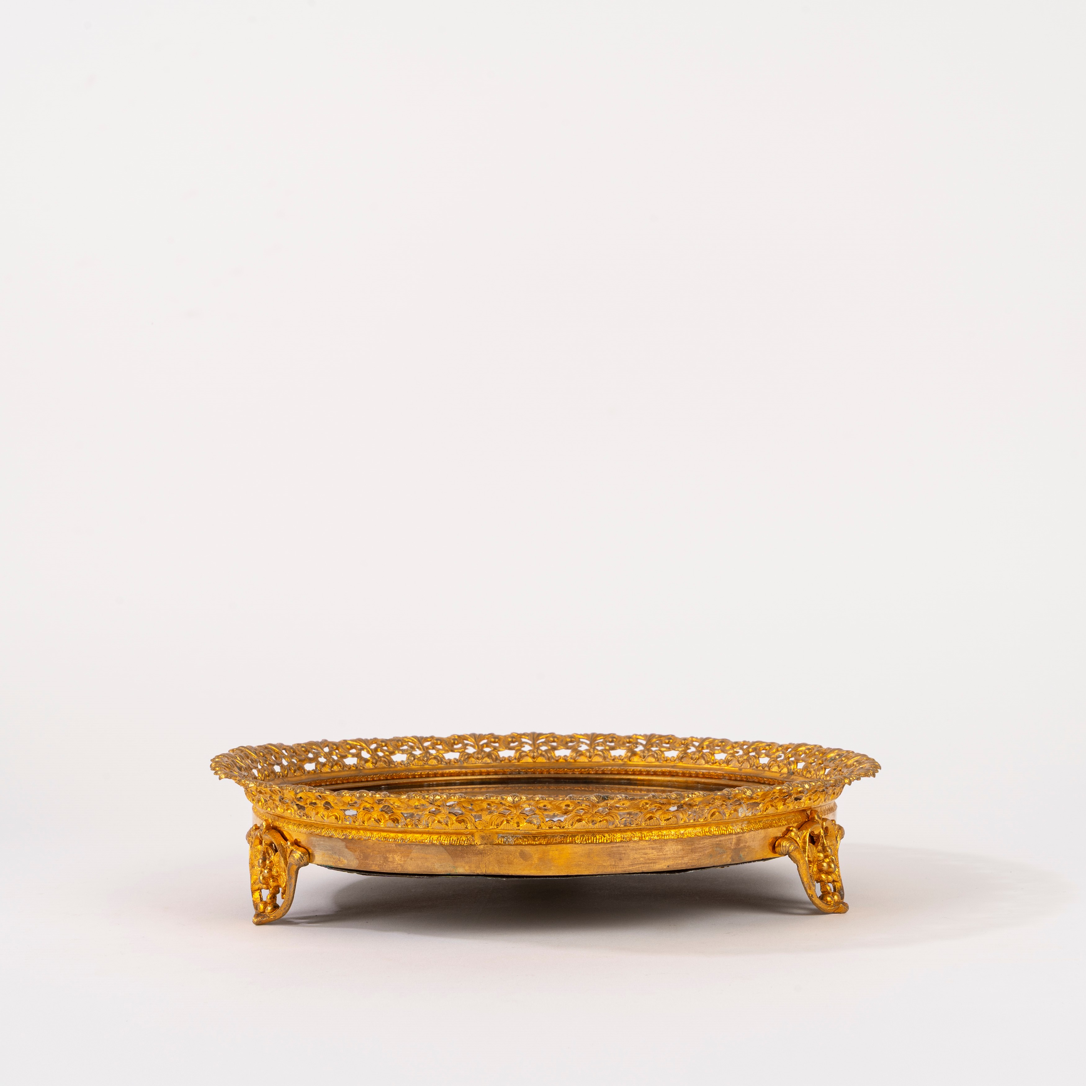 Presentoir in bronzo dorato con specchio, Francia, secolo XIX