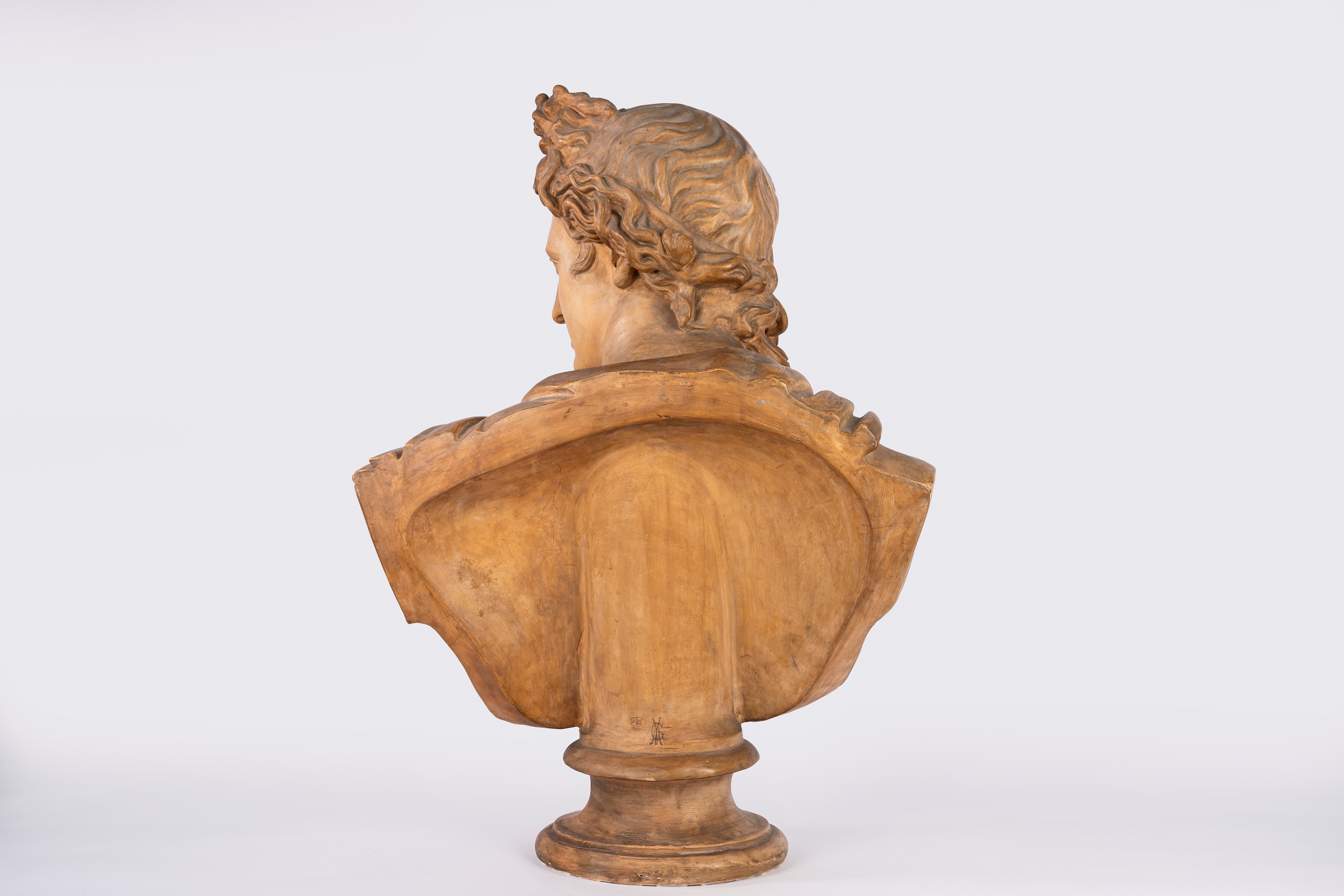 Busto di Apollo, terracotta