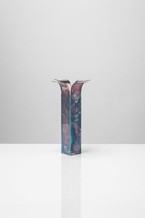 Vase model 'Stele'