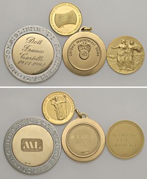 Lotto di 4 medaglie premio emesse da istituti privati.