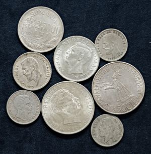VARIE AUTORITA' EMITTENTI (XX sec.) - Lotto di 8 monete, varie date.