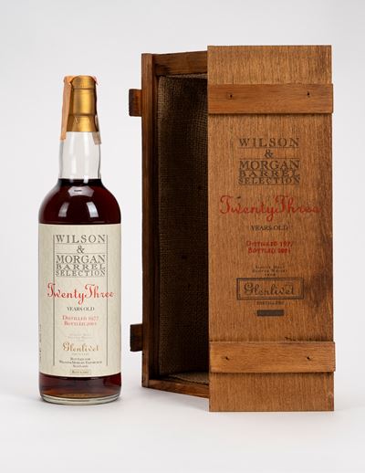 Glenlivet, Whisky single malt 23 anni (1 bottiglia), distillato 1977, imbottigliato 2001
