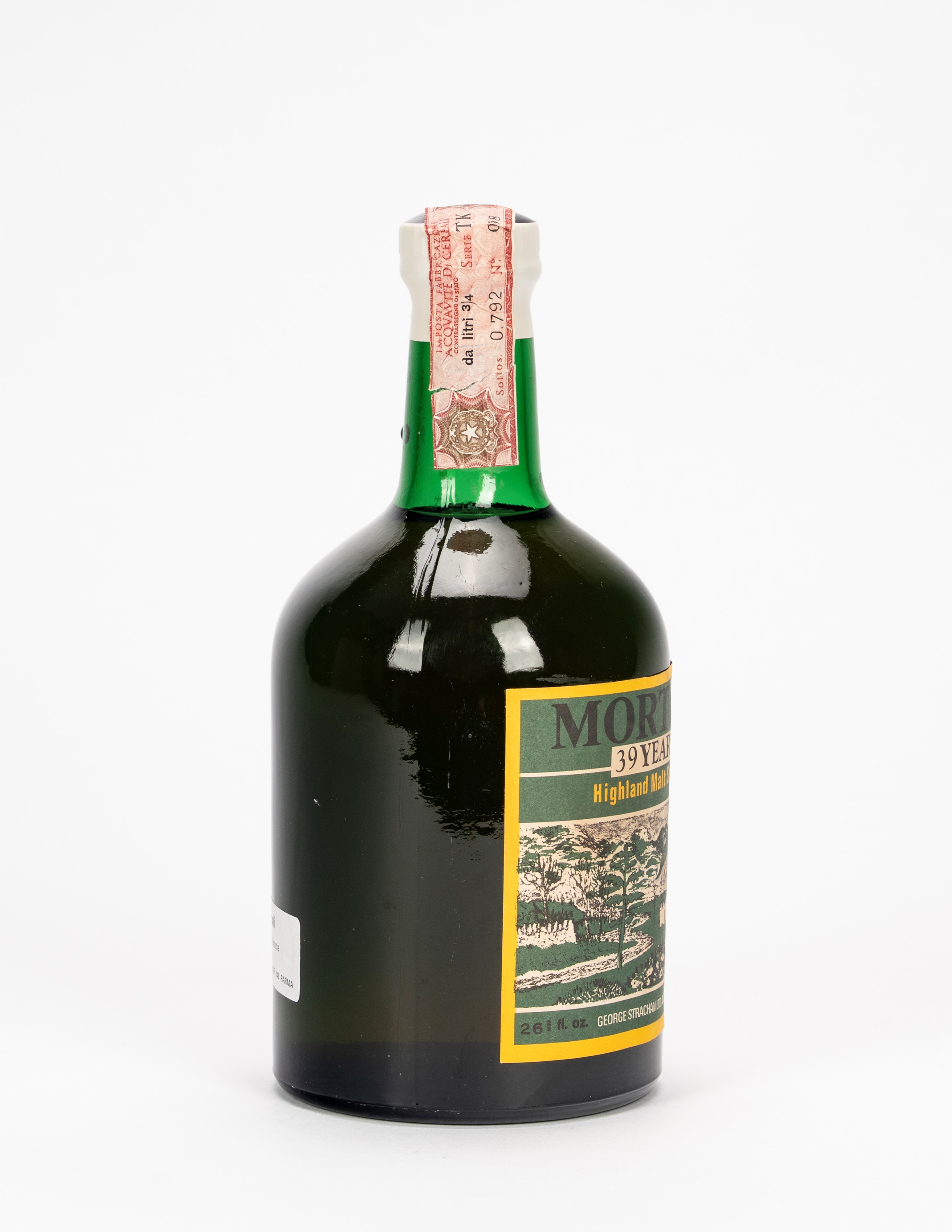 Scozia - Mortlach, Highland Malt Scotch Whisky 39 anni – 86° proof, 26 2/3 fl. oz. (1 bottiglia) ...