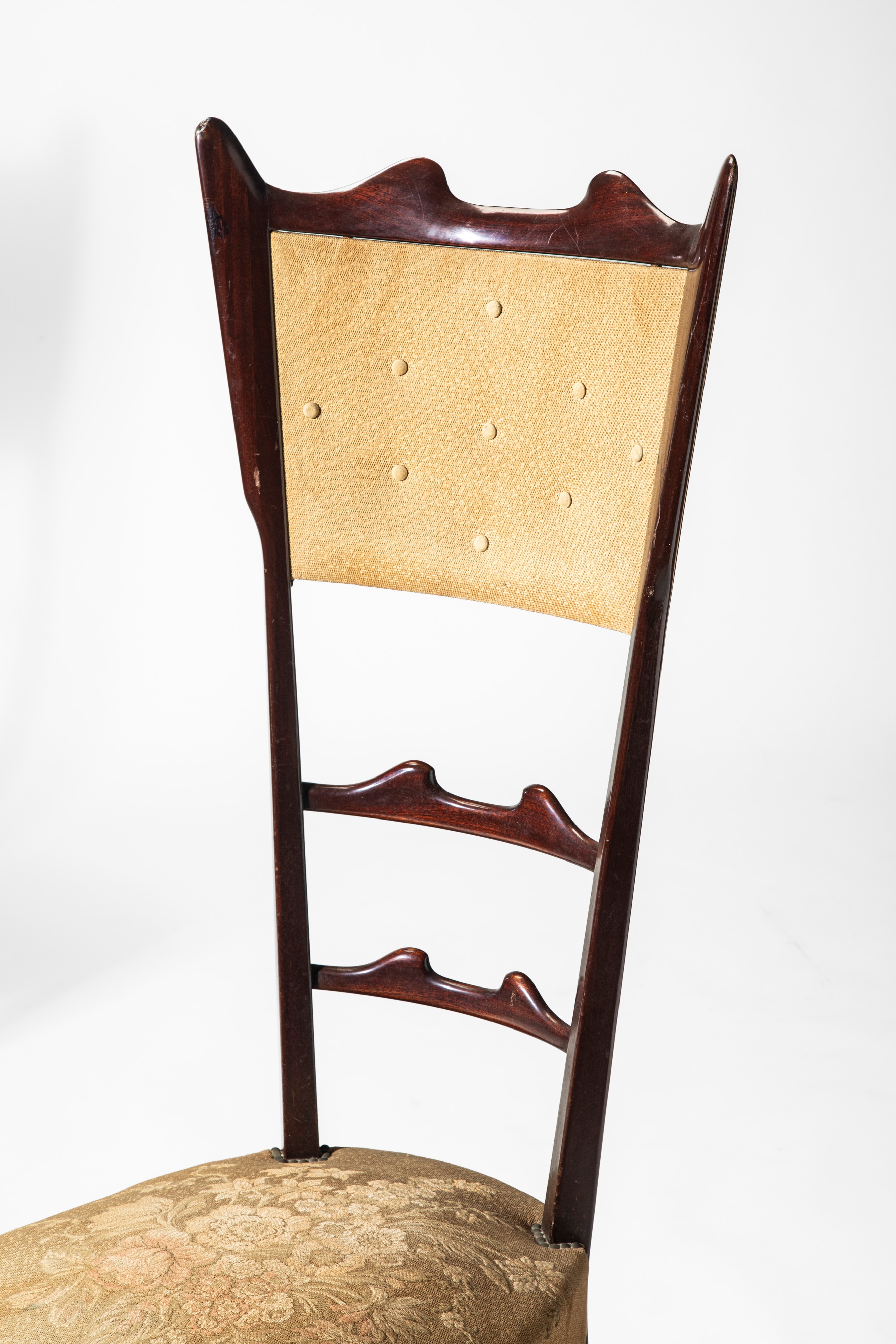 Manifattura Italiana - Coppia di sedie in legno con rivestimento in tessuto (stile anni 1950 circ...