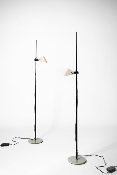 Coppia di lampade da terra regolabili, metallo, etichetta Valenti S.A.S., Milano (ca. 1970)