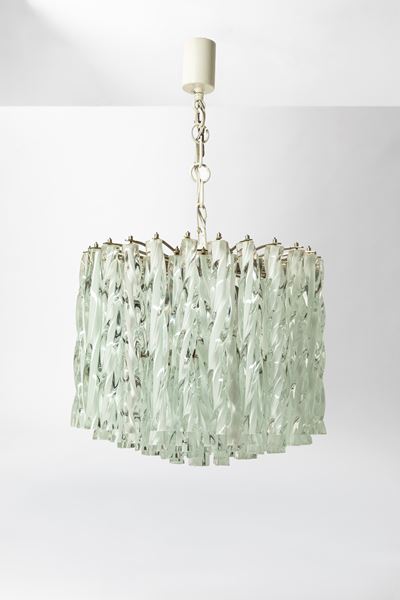 Lampadario, manifattura muranese (vetro lattimo e ottone nichelato), circa 1970