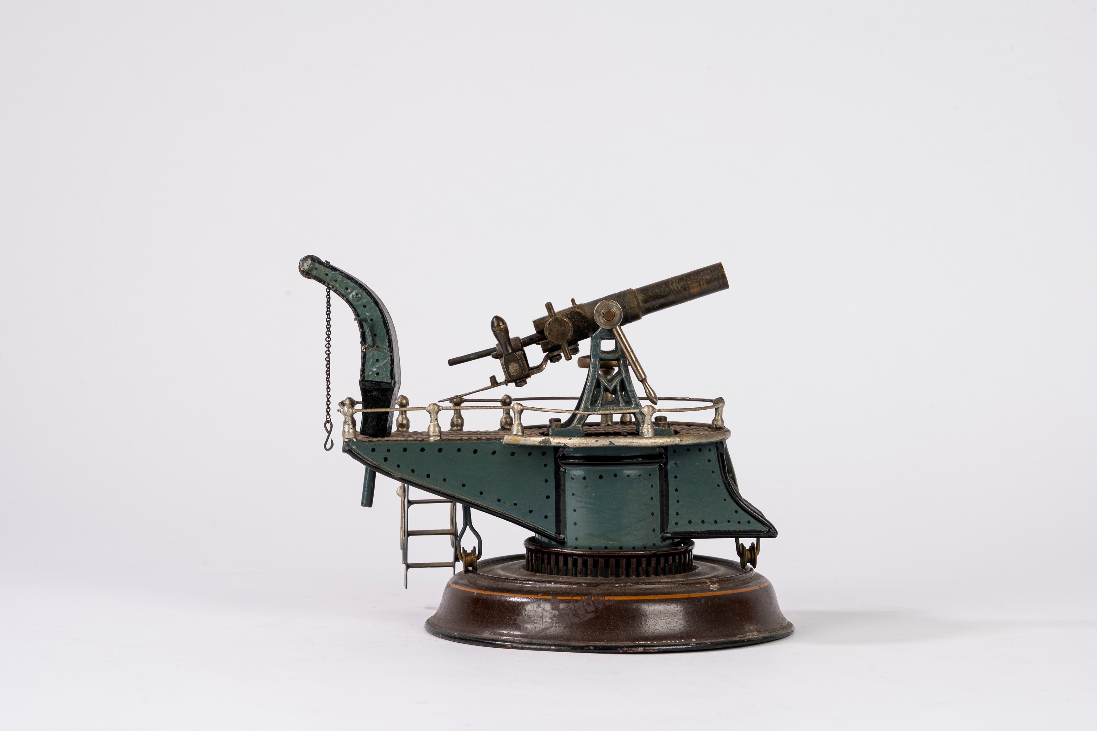 Marklin - Cannoncino costiero modello #8047, latta litografata e dipinta a mano (circa 1934)