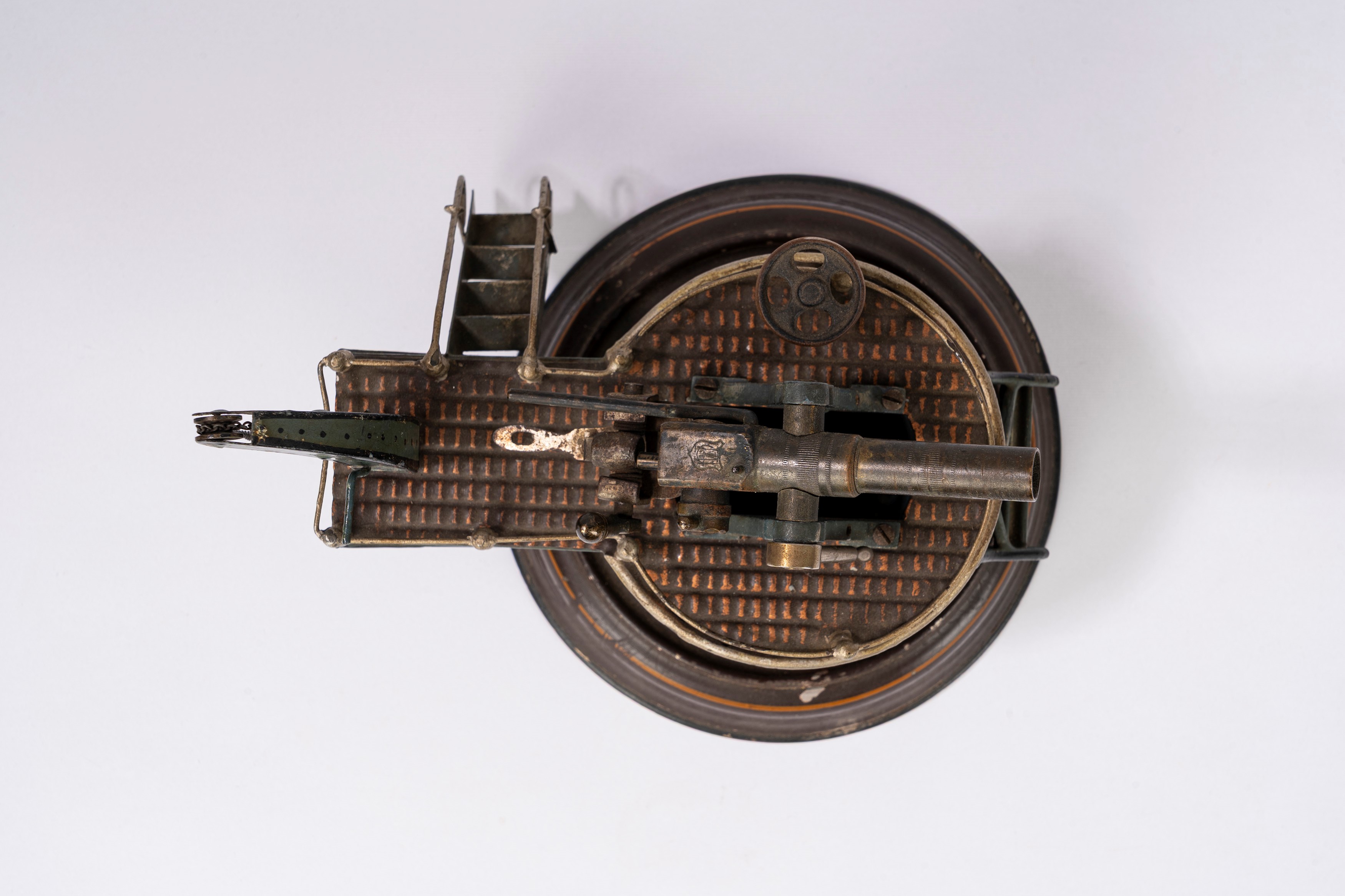 Marklin - Cannoncino costiero modello #8047, latta litografata e dipinta a mano (circa 1934)