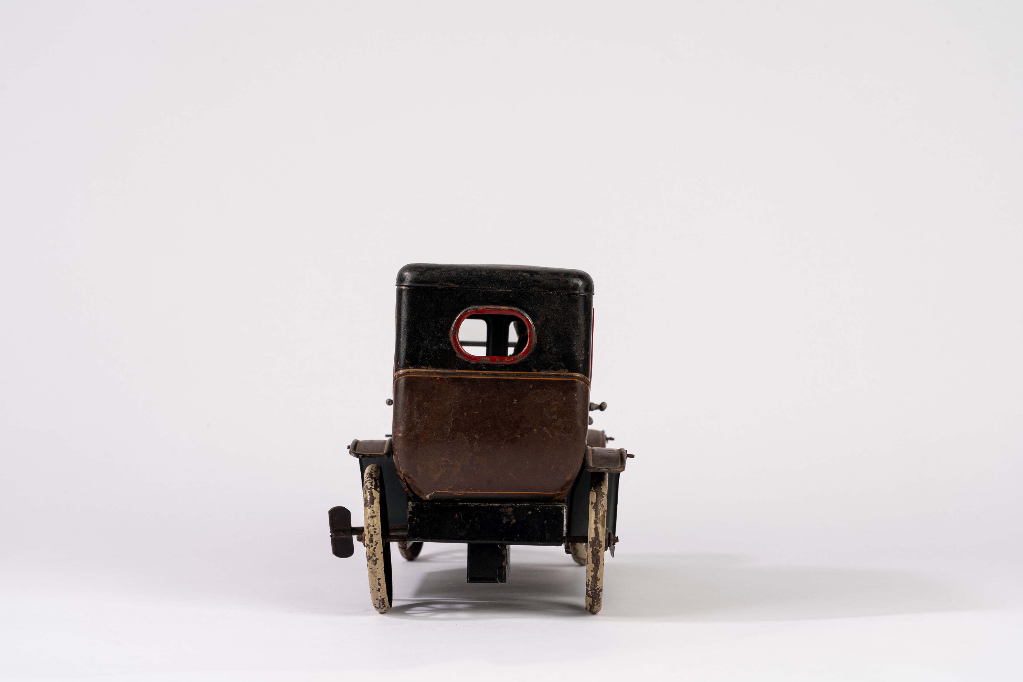 Karl Bub Kbn - Limousine, latta litografata 1918