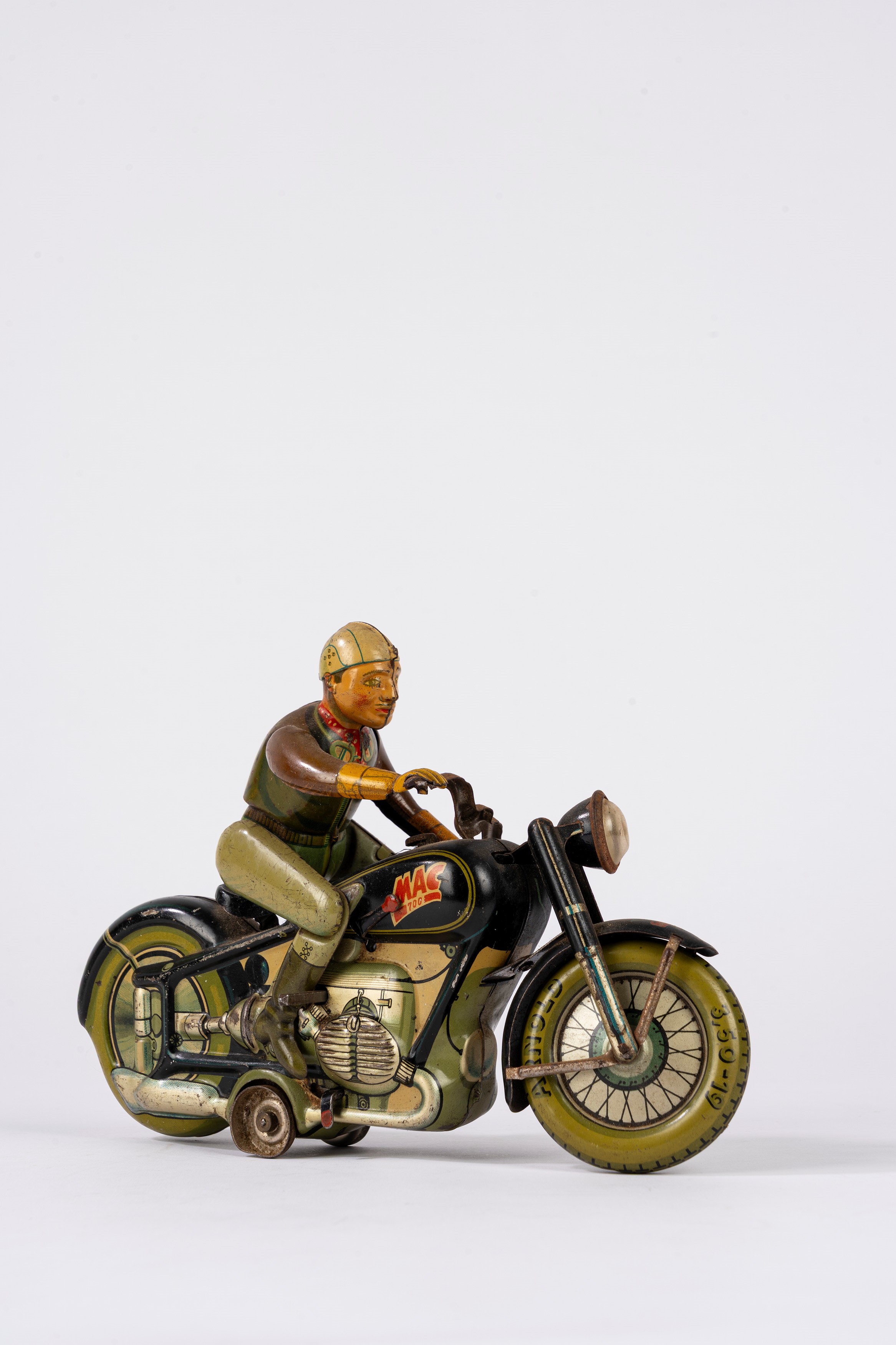 Arnold - Motocicletta Mac700