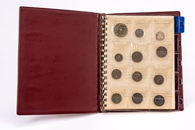 Raccolta numismatica e medaglistica (XIX–XX secolo), 87 monete e una medaglia