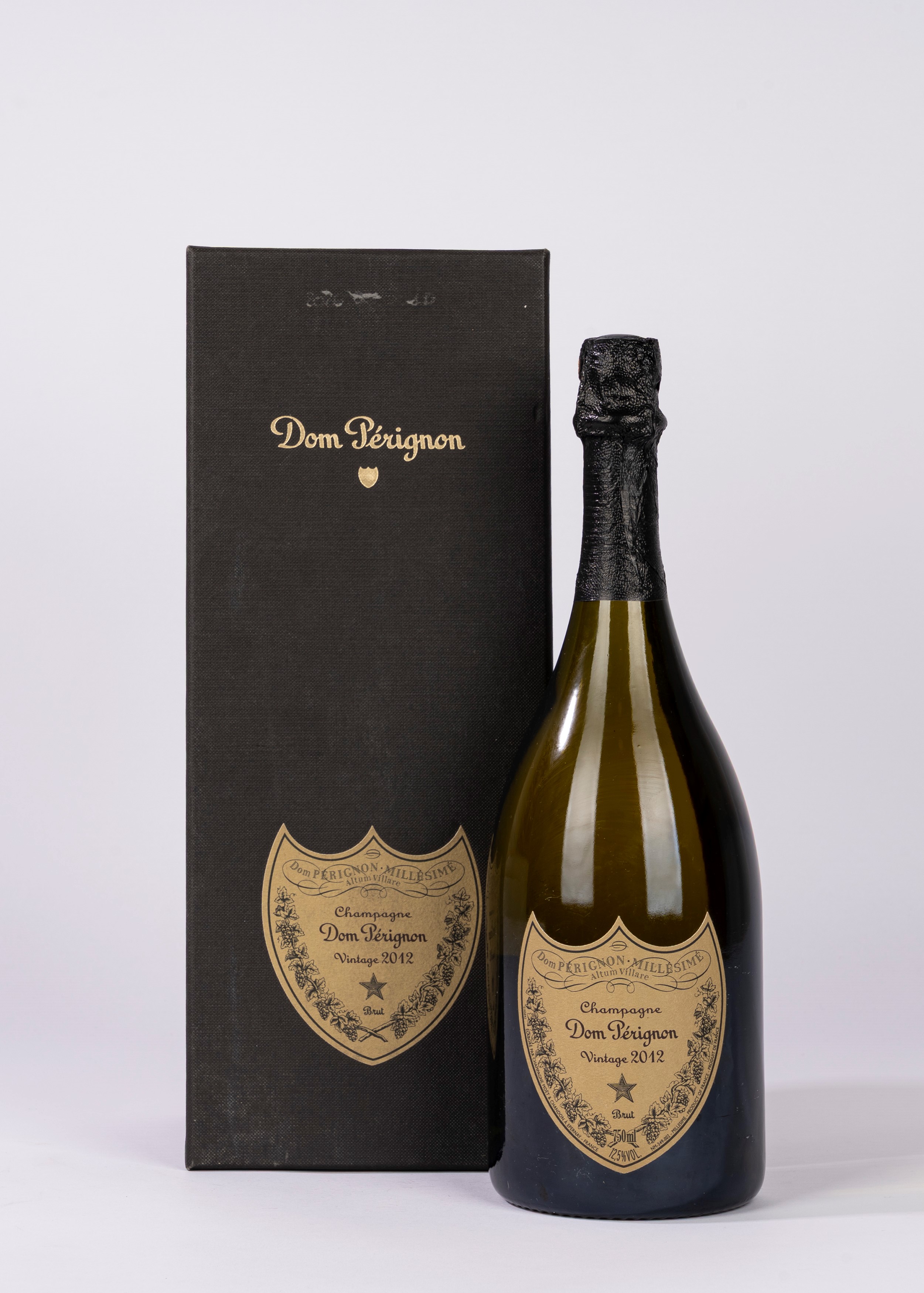 Francia - Dom Pérignon, 1 bottiglia con scatola originale (datazione 2012)