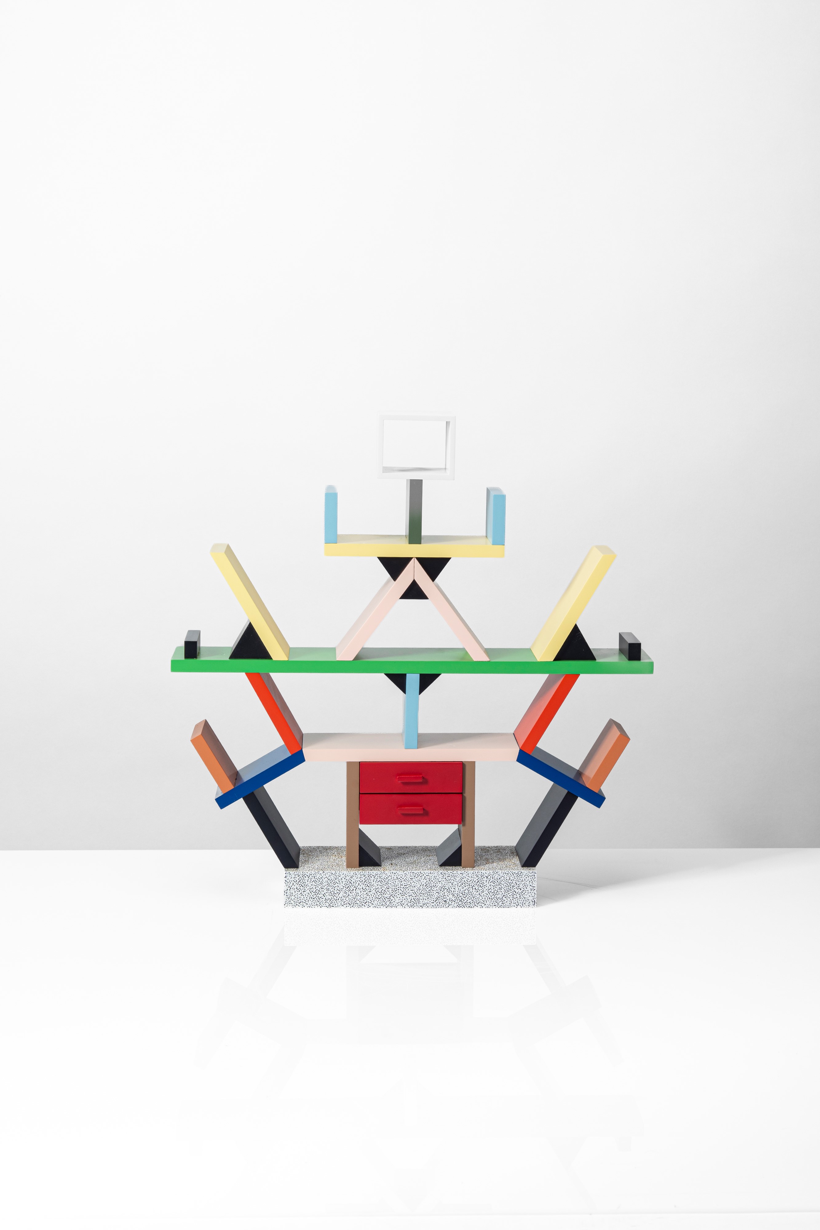 Ettore Sottsass Jr - Miniatura della libreria modello “Carlton” (1981)