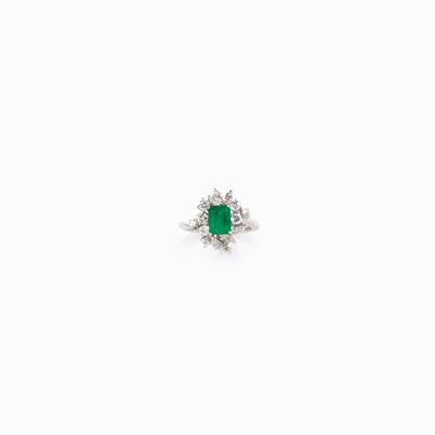 Anello in Smeraldo e Diamanti, Circa 197