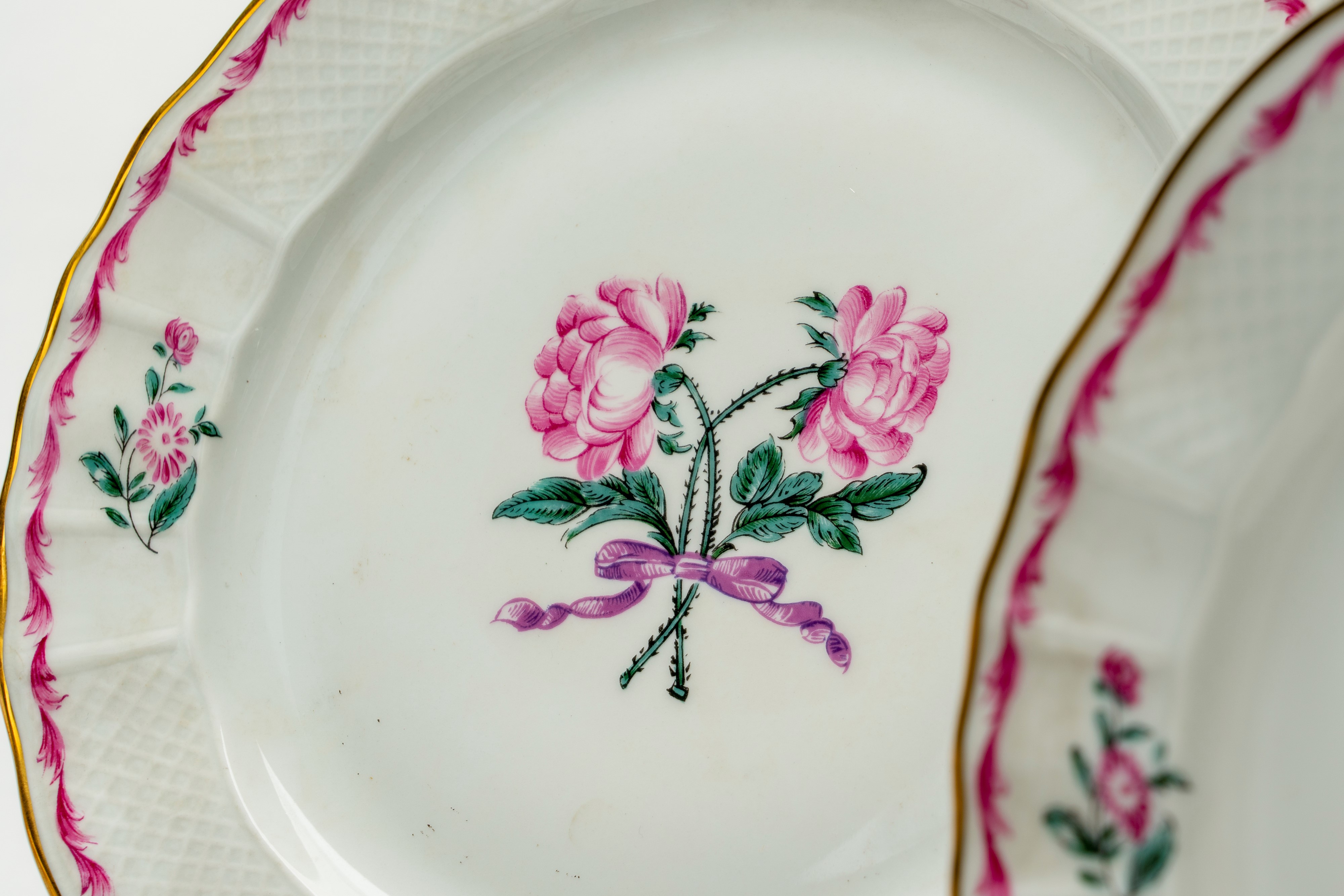 Servizio di Piatti in Porcellana "les Deux Roses" L.bernardaud & Co., Limoges, Francia