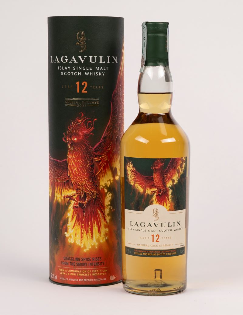Scozia - Lagavulin, Islay Single Malt Scotch Whisky 12 anni (1 bottiglia)