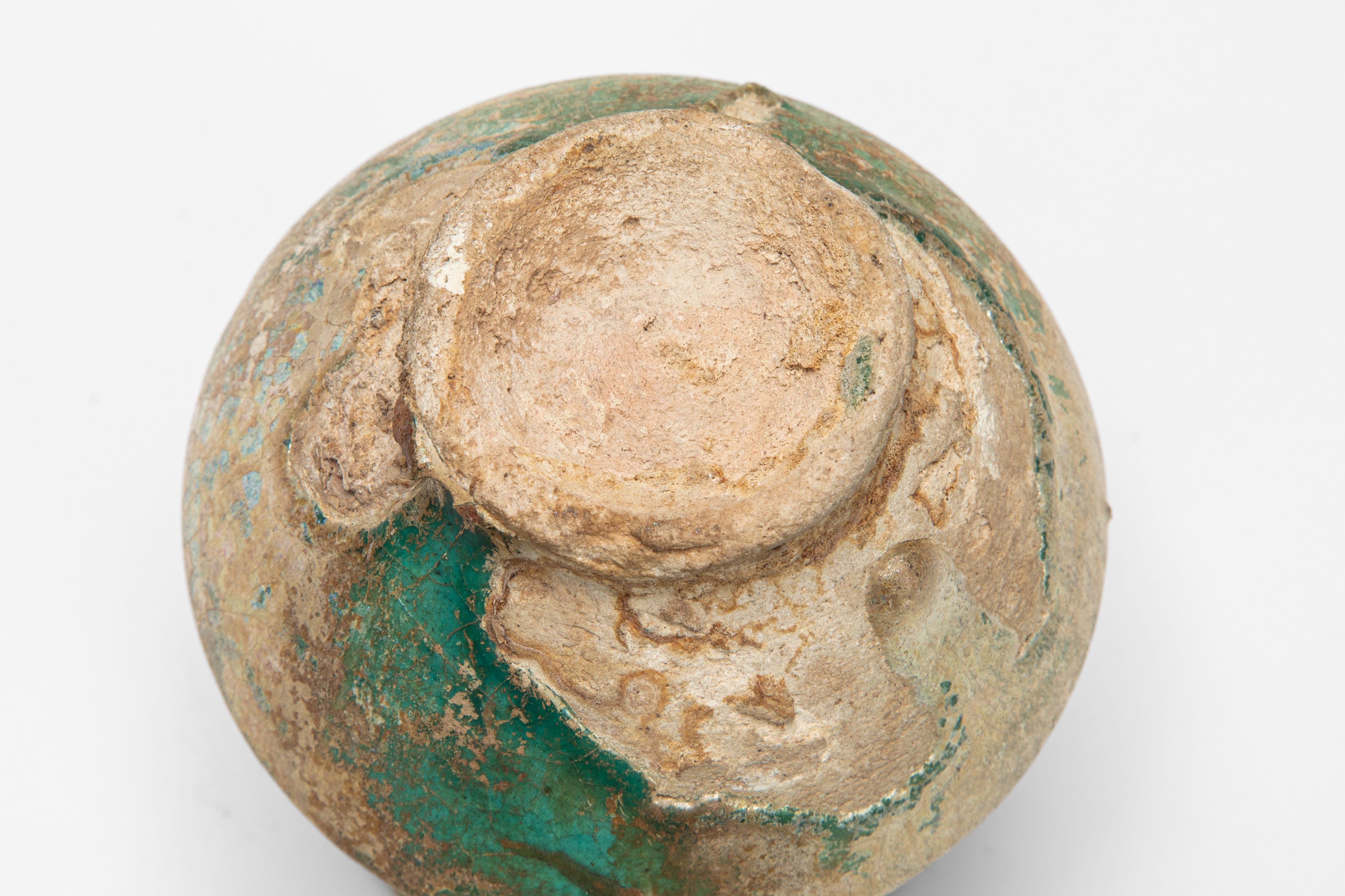 Ceramica persiana, Piccola brocca con invetriatura monocroma verde-turchese