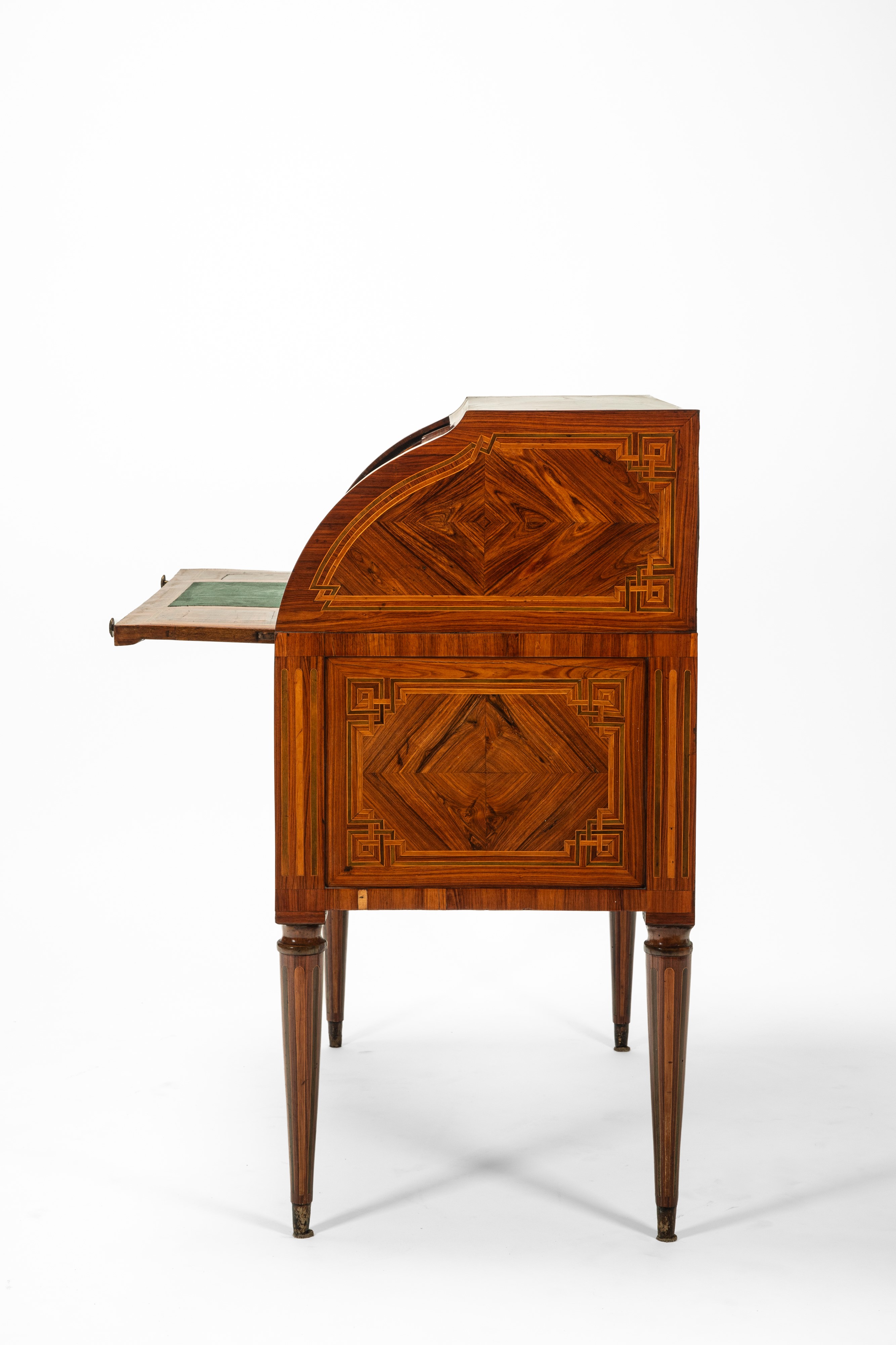 Ribalta a rullo lastronata e intarsiata, con decorazione geometrica, secolo XIX