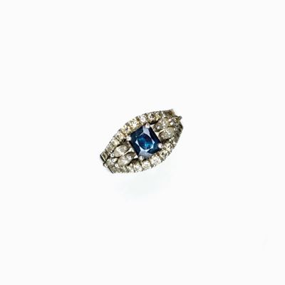 Anello in Oro Zaffiro e Diamanti Realizz
