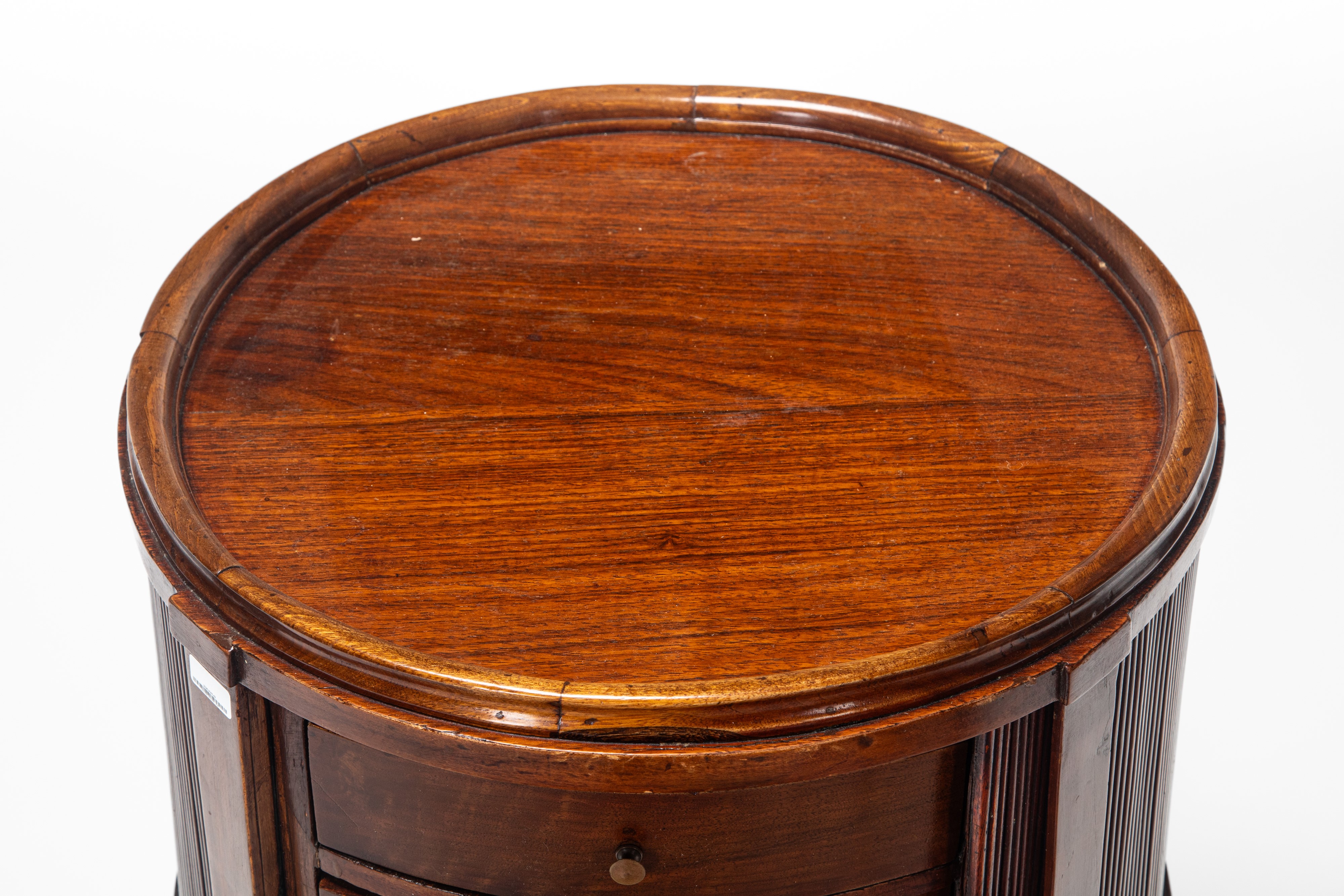 Comodini a tre cassetti, mobili in legno, secolo XIX