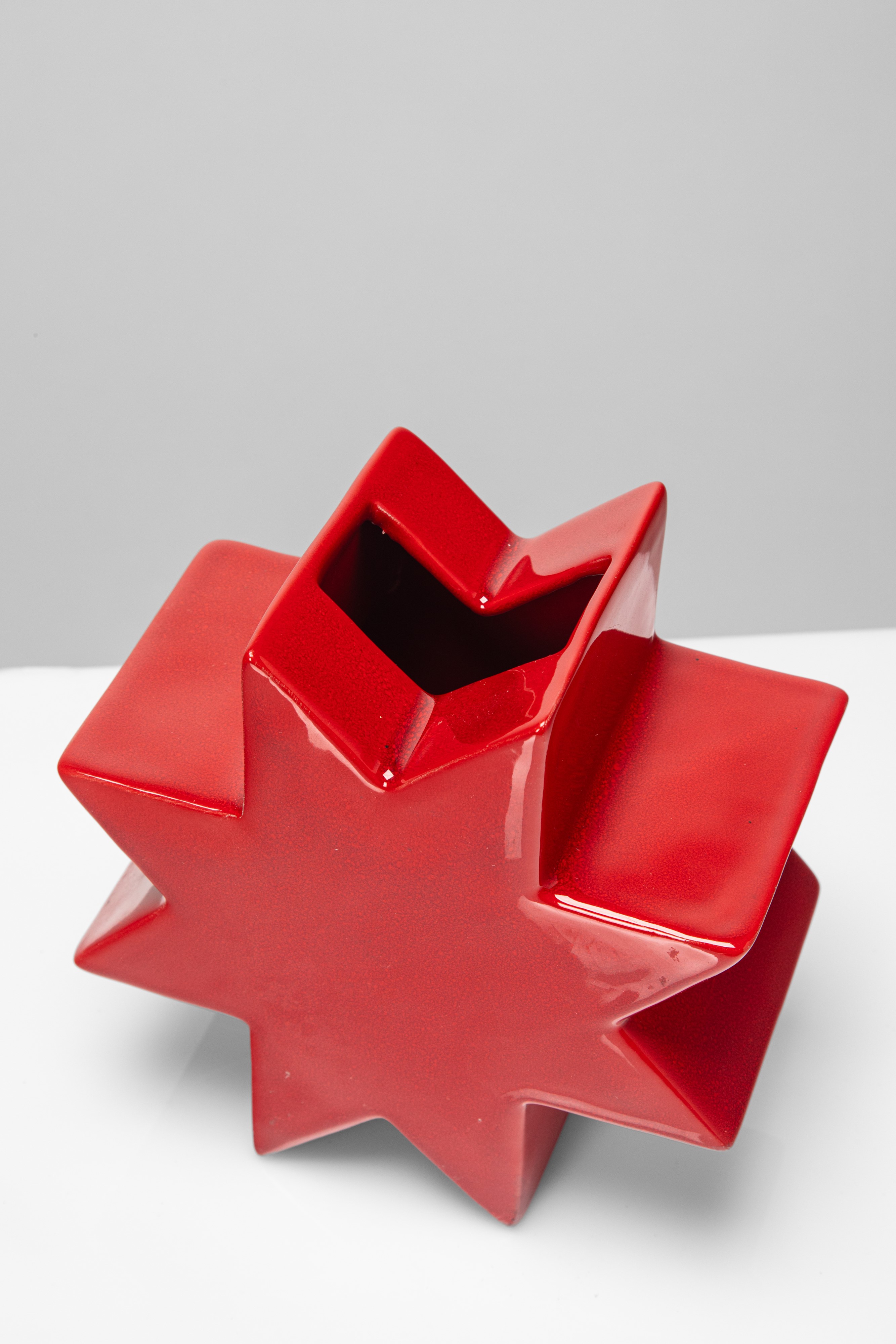 Ettore Sottsass Jr - Vaso modello Hsing