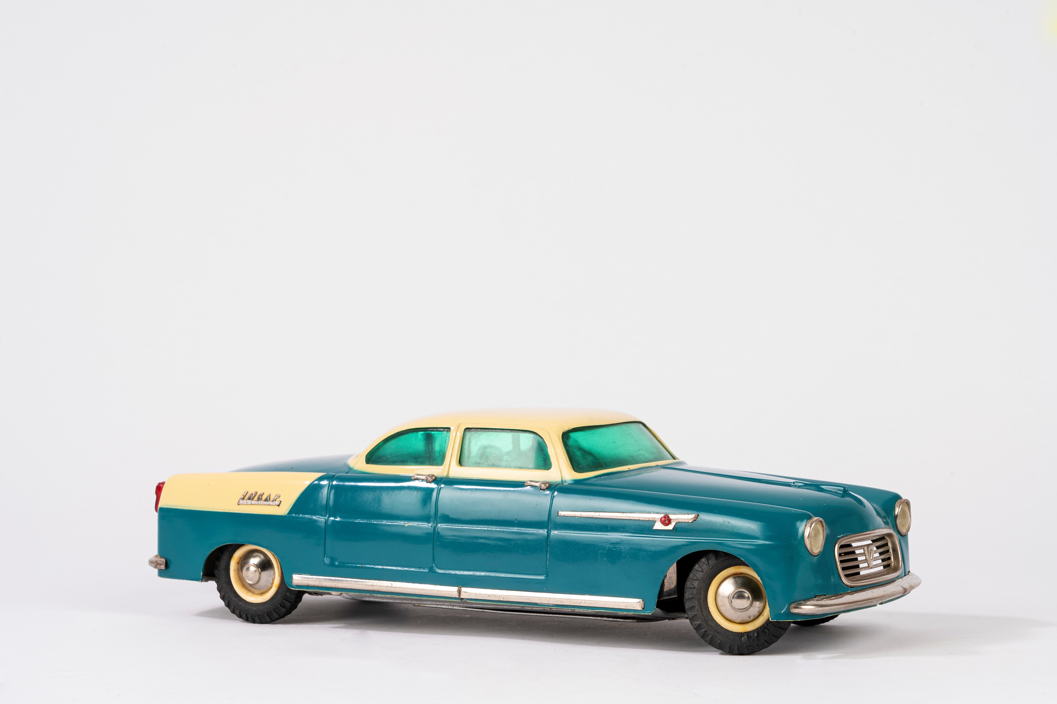 Ingap - Radio Controlled Car