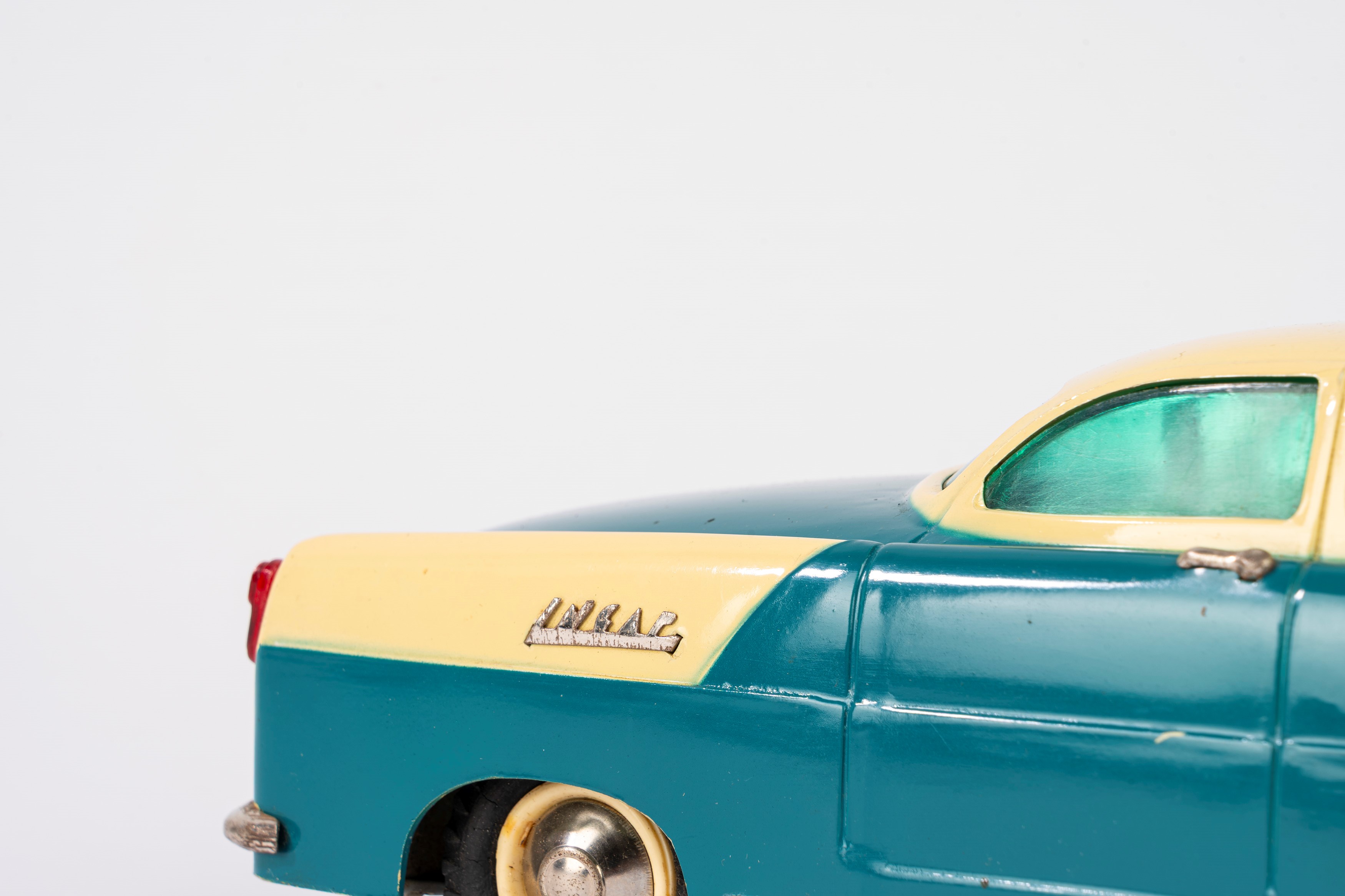 Ingap - Radio Controlled Car