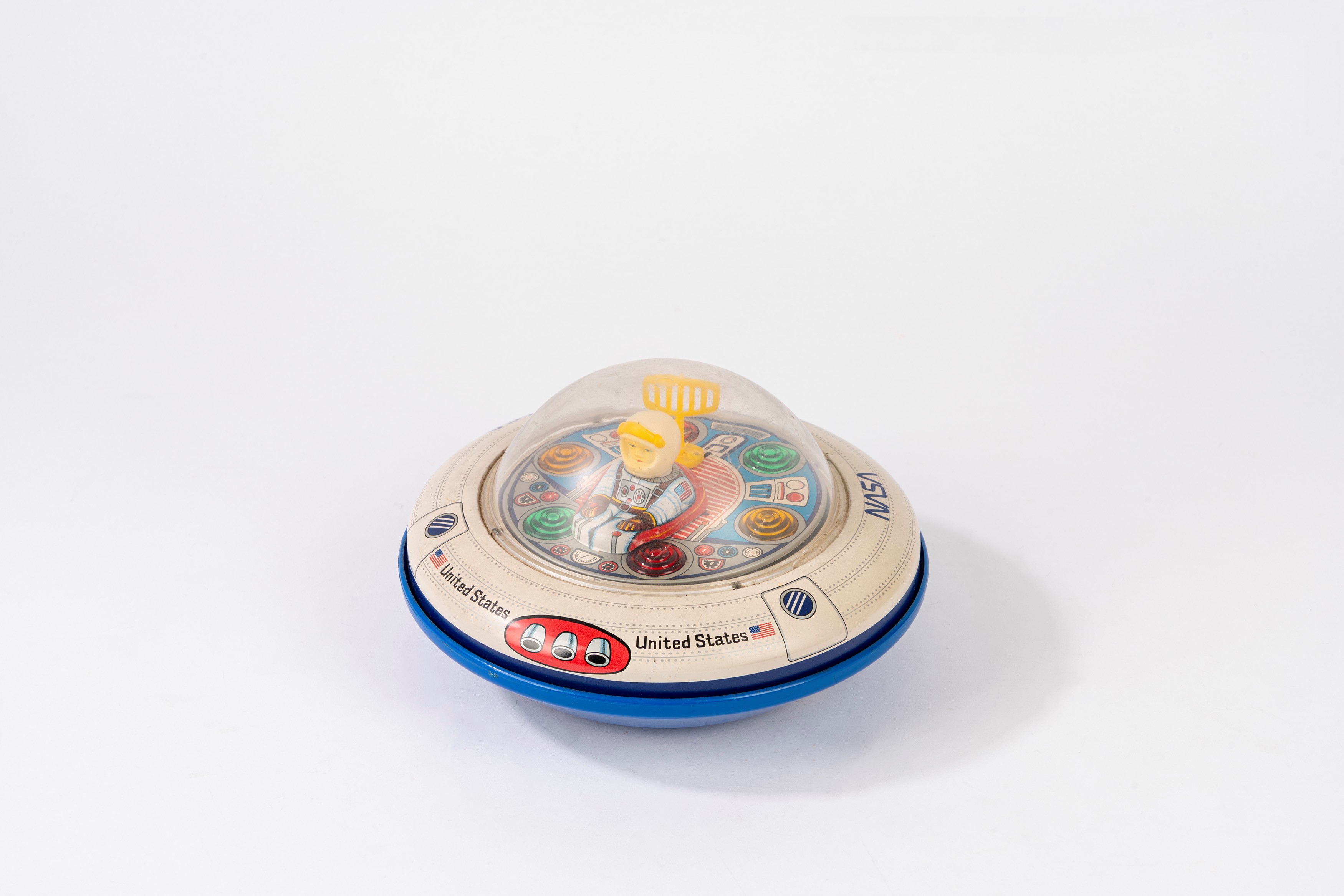 Masudaya - Modern Toys - Disco volante, giocattolo in latta e plastica con movimento a batteria (...