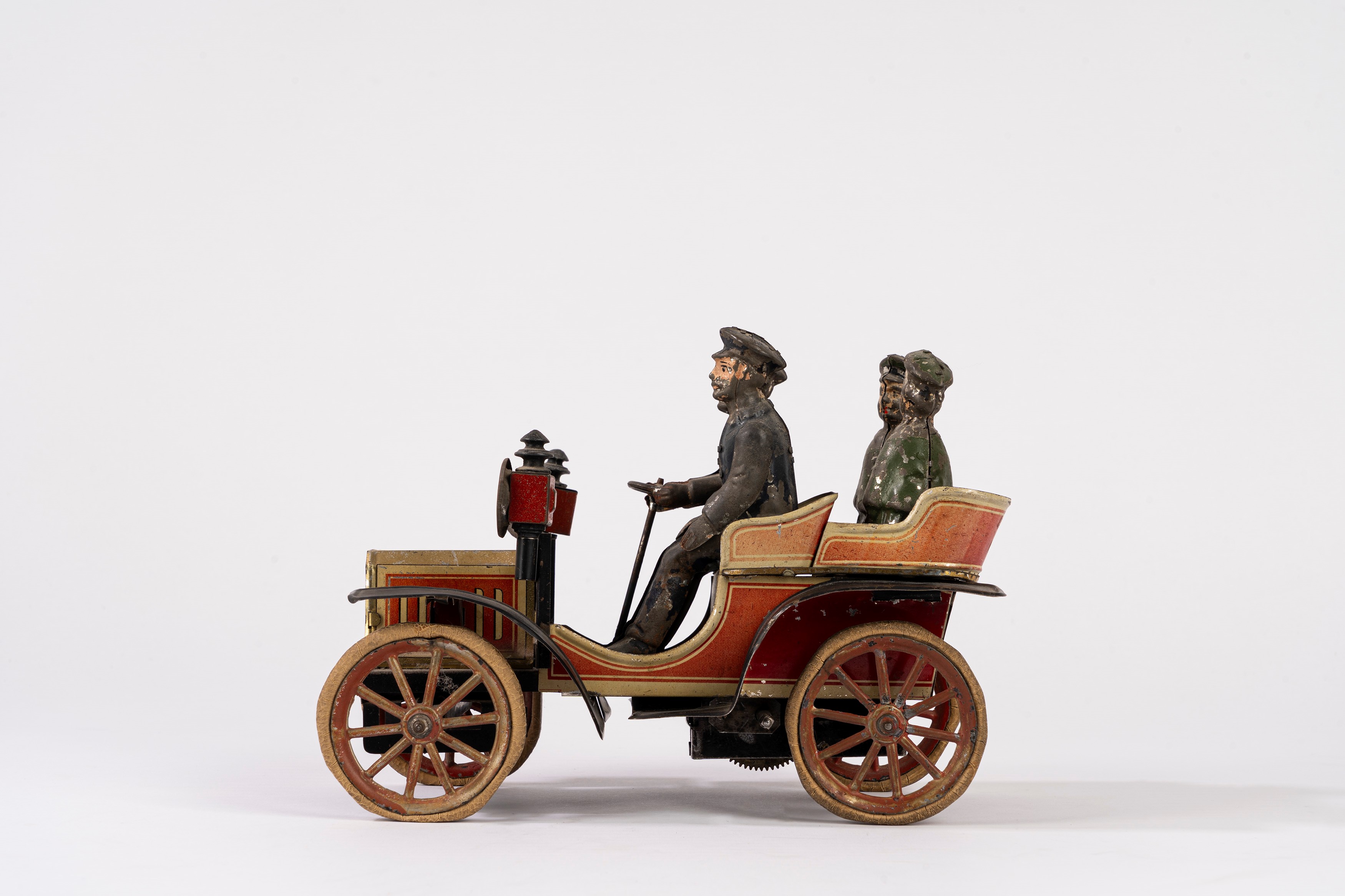 George Carette Carette - Auto modello Tonneau 50 (litografata) in scala, 1912