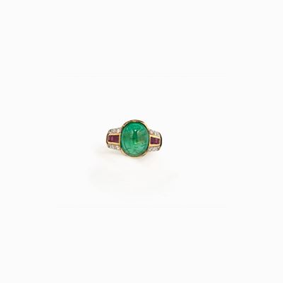 Anello in Smeraldo e Rubini in Oro Giall