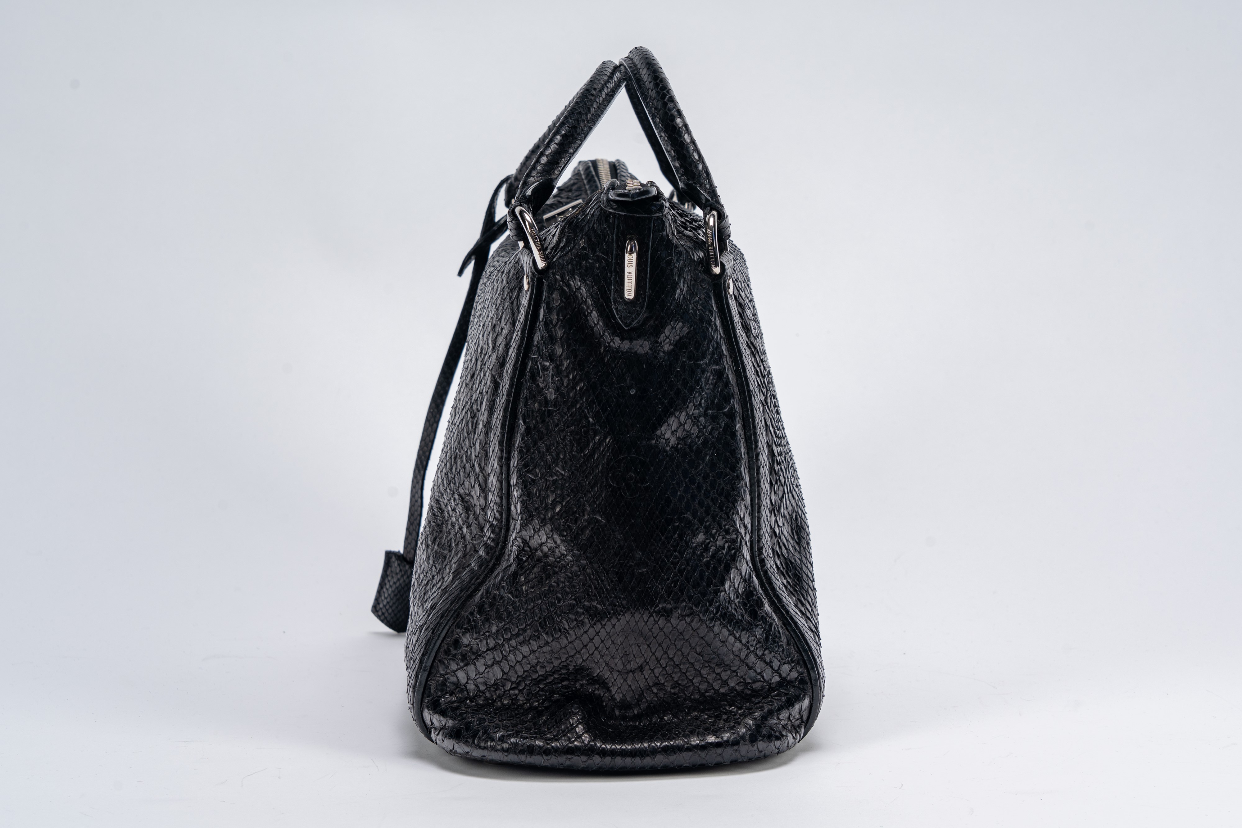 Louis Vuitton - Borsa Antheia, in pelle di pitone monogram empreinte, nera