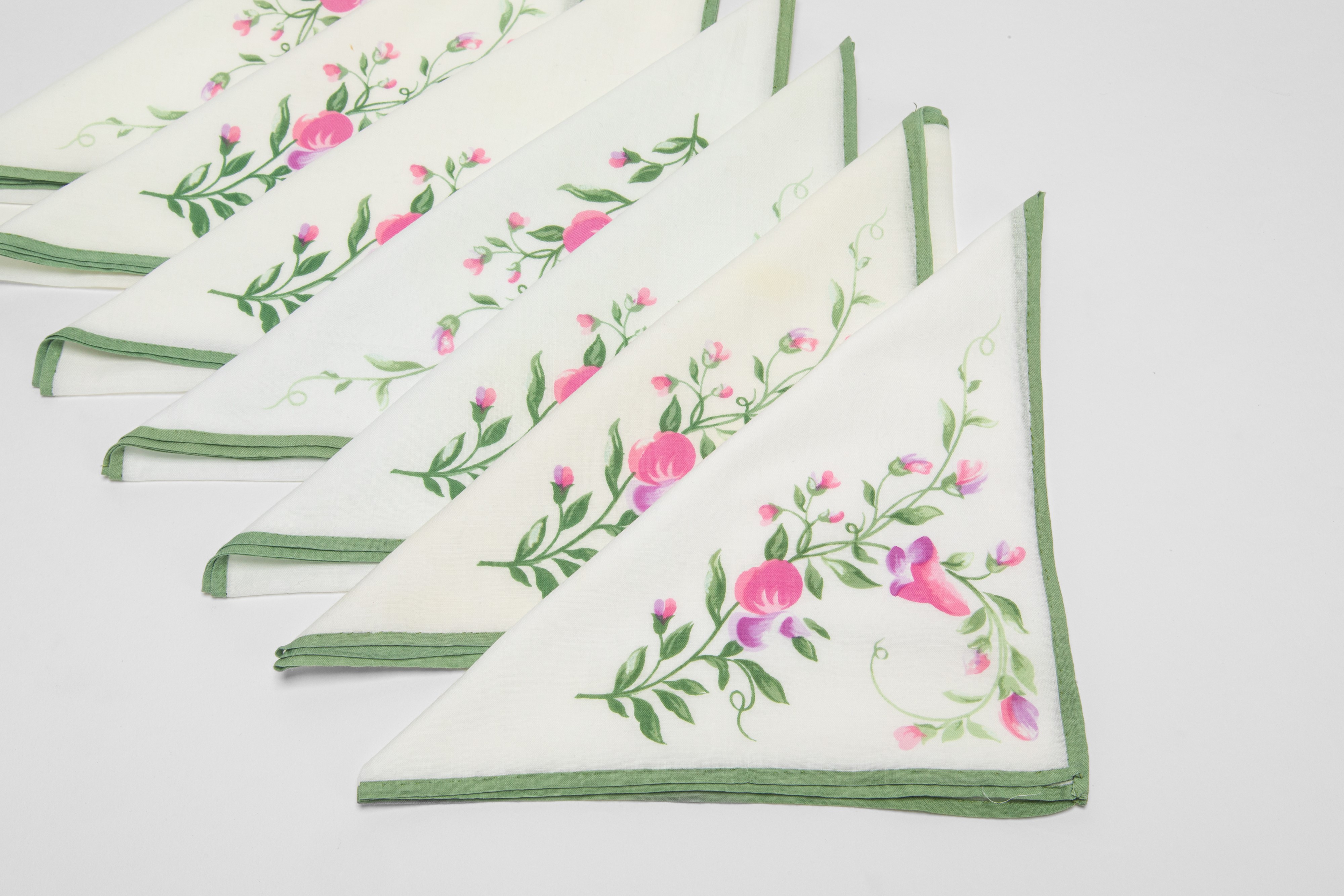 Tovaglia in Tessuto Leggero Stampata a Fiori con 12 Tovaglioli