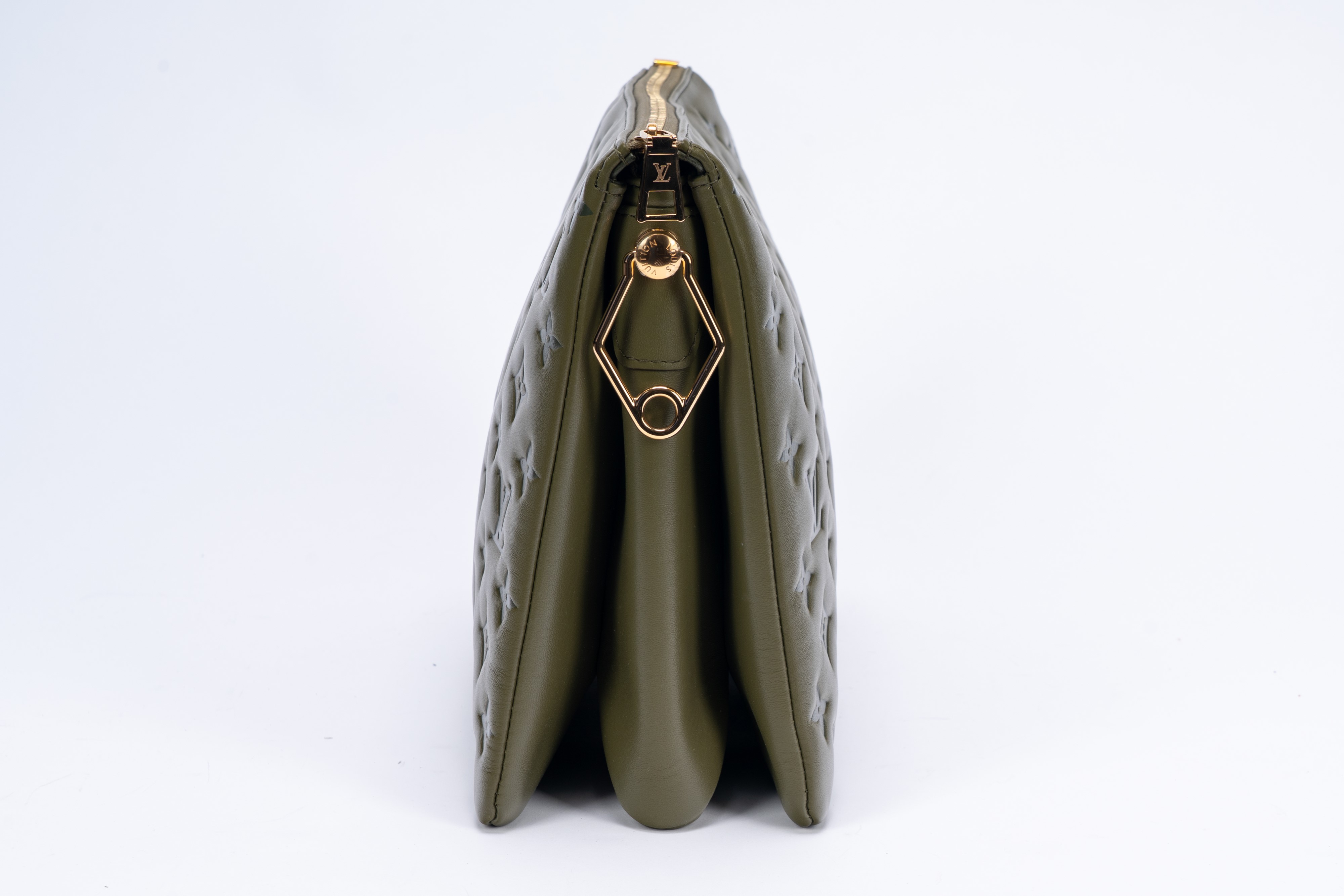 Louis Vuitton - Borsa in pelle monogram goffrata verde oliva, tracolla regolabile staccabile