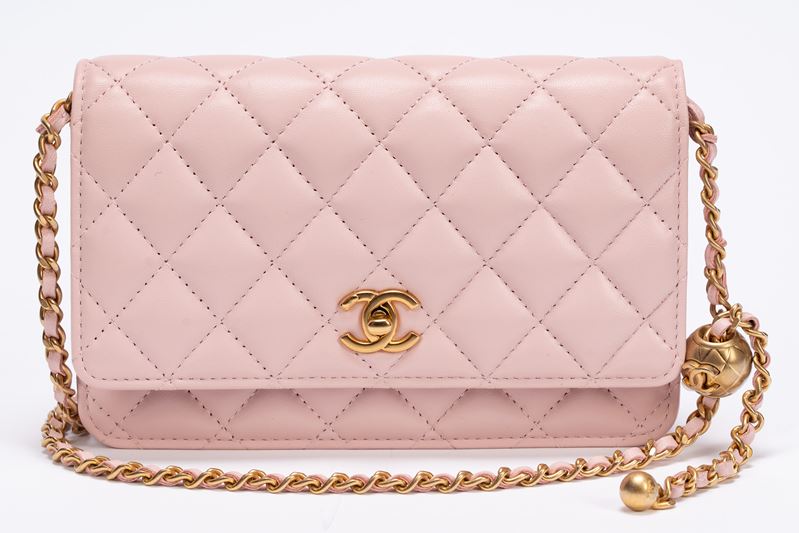 Chanel - Borsa Wallet on Chain, pelle matelassé rosa, tracolla a catena