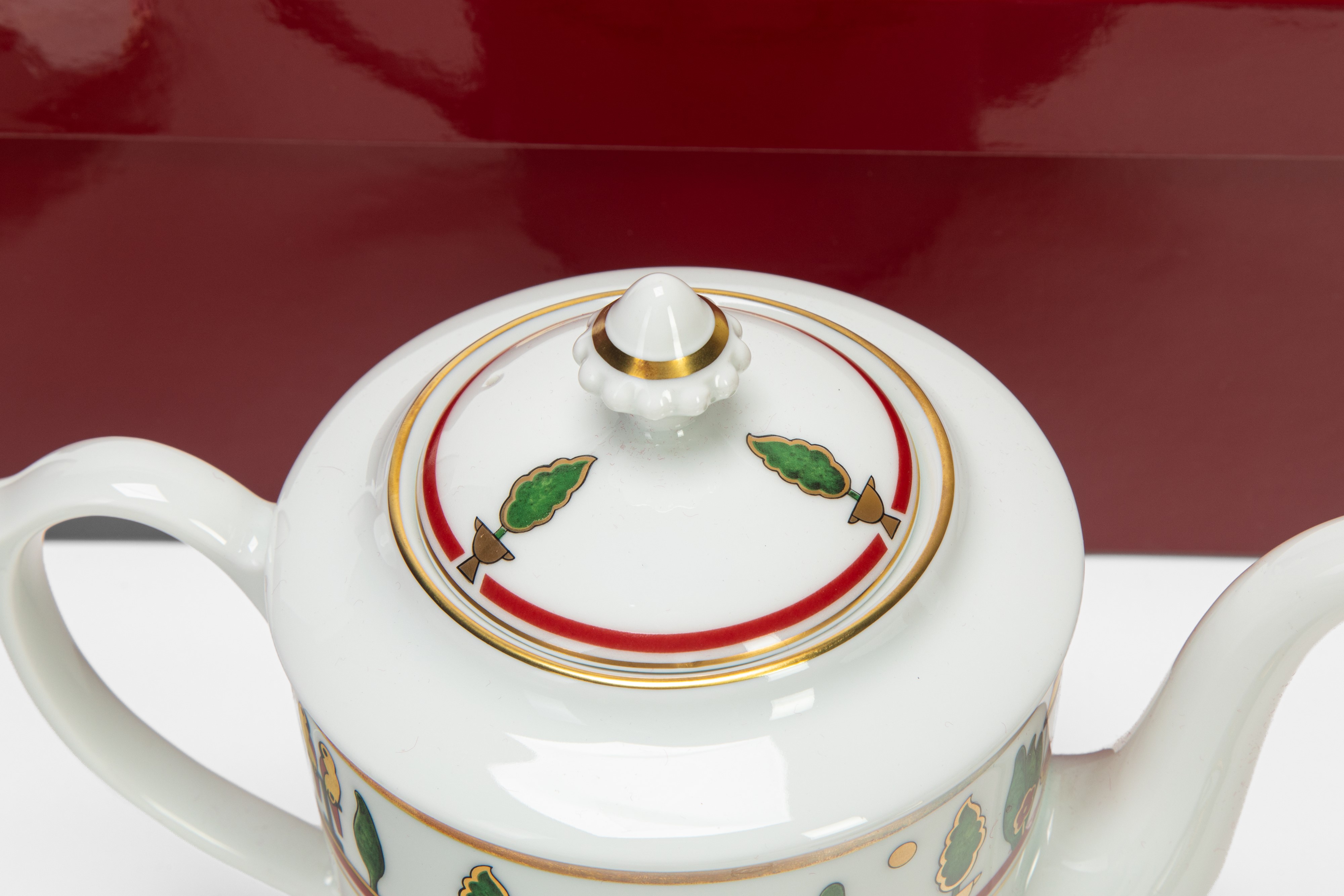 Servizio da Caffè e Tè "panthère" in Porcellana. la Maison De Louis Cartier, Limoges, Francia, 19...