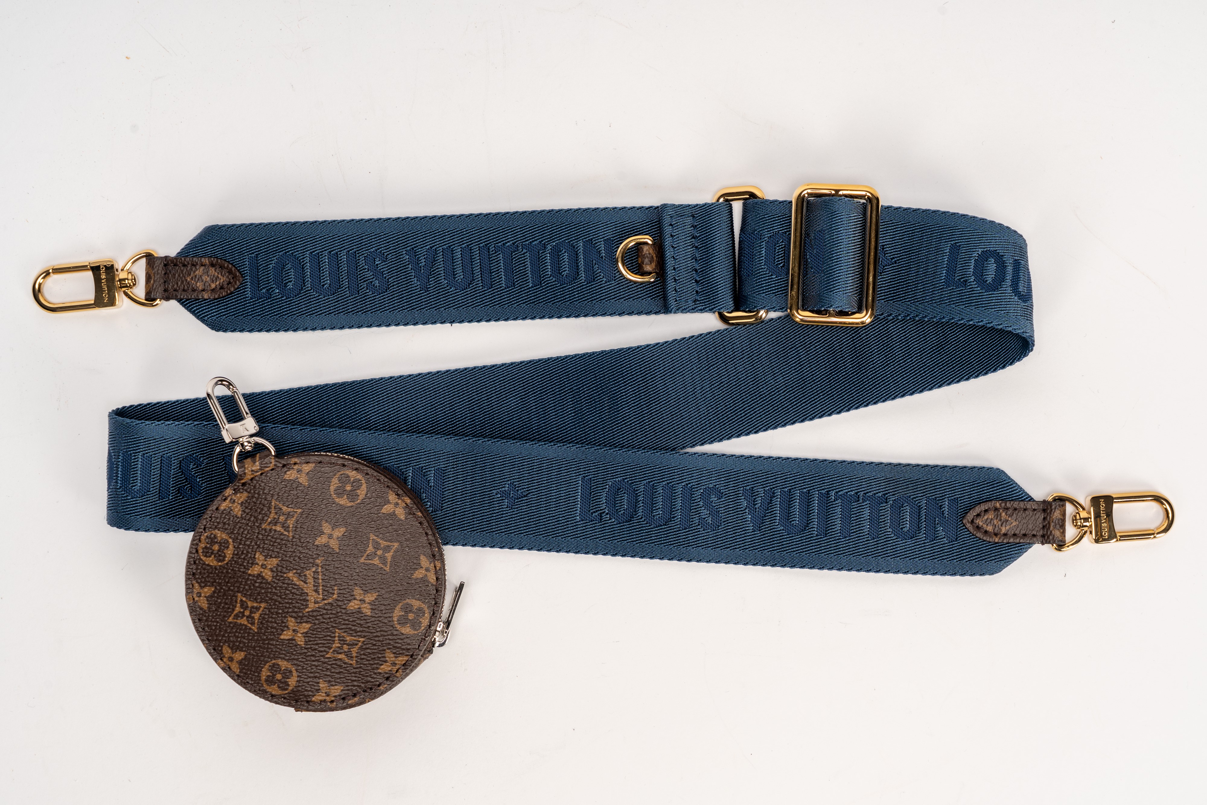 Louis Vuitton - Borsa Pillow Multi-Pochette, in Econyl blu e grigio metalizzato