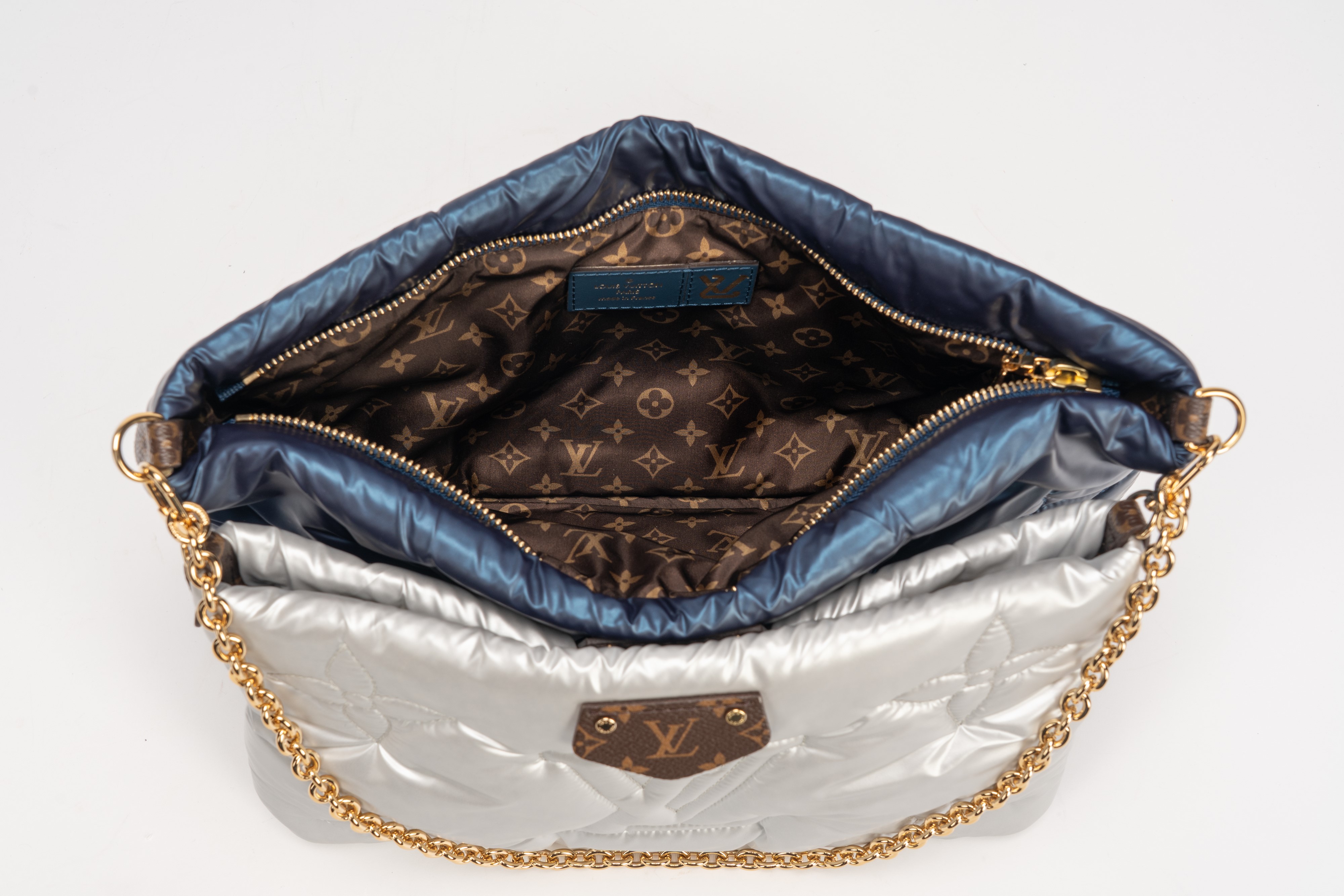 Louis Vuitton - Borsa Pillow Multi-Pochette, in Econyl blu e grigio metalizzato