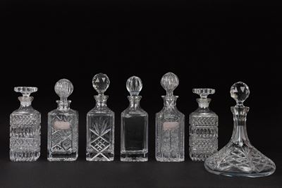 Sei Bottiglie ed un Decanter in Cristallo di Boemia