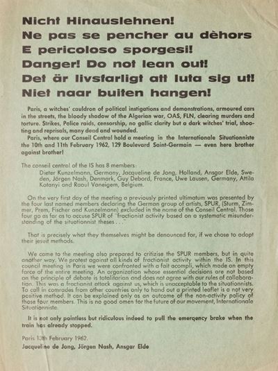 Nicht hinauslehnen. Ne pas se pencher au déhors... (1962)