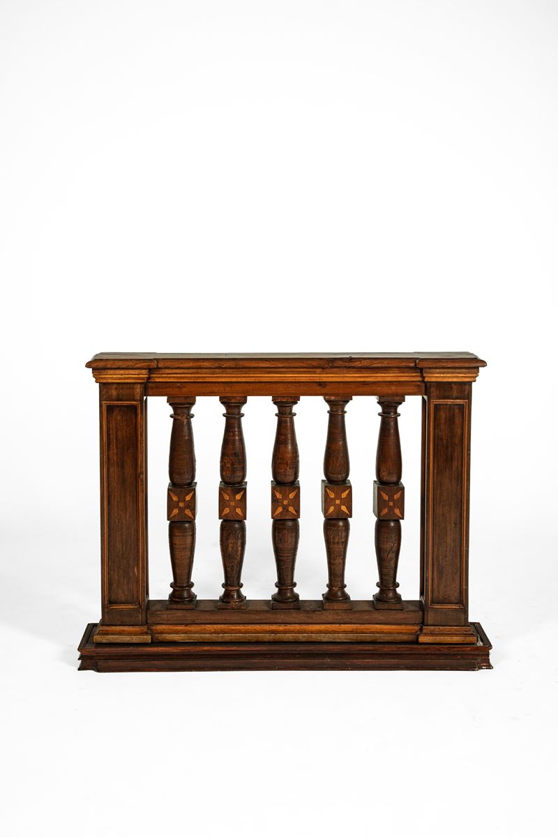 Balaustra in legno scolpito e intarsiato, Secolo XIX